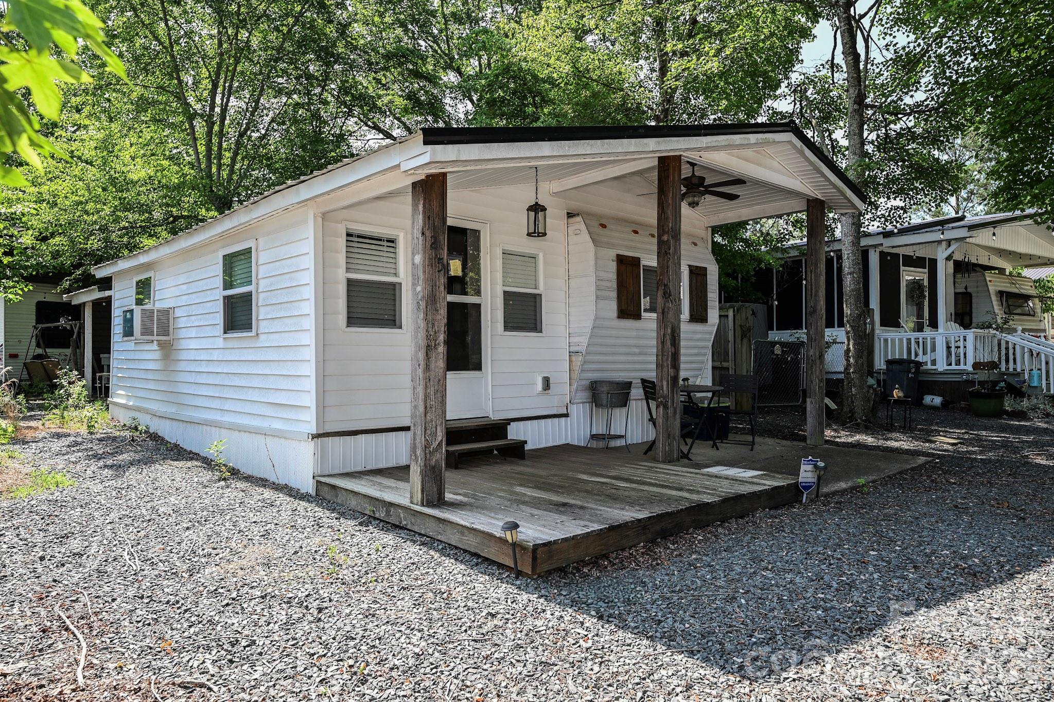 125 Hollywood Trail — Mount Gilead