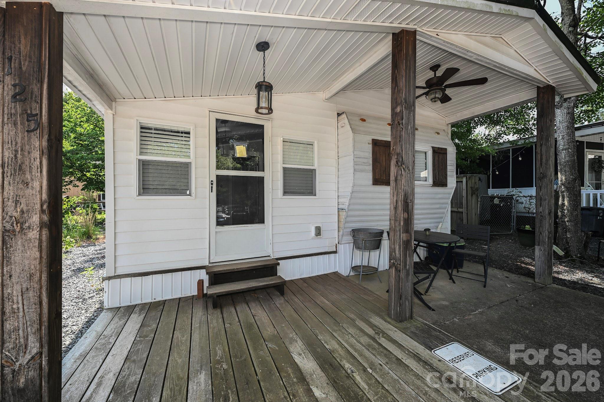 125 Hollywood Trail — Mount Gilead