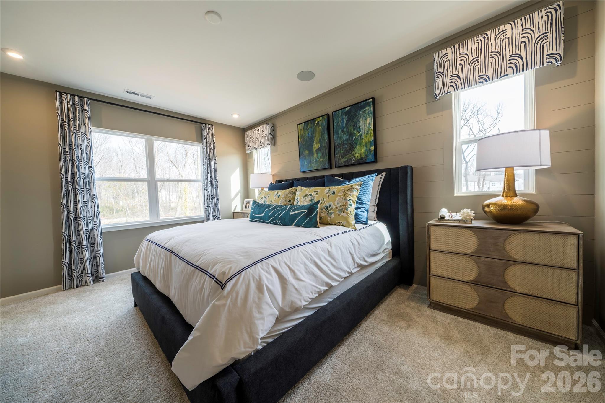 6041 Longar Lane — Charlotte