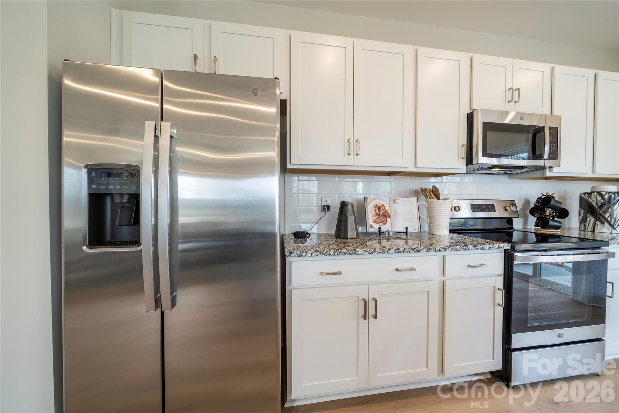 6041 Longar Lane — Charlotte