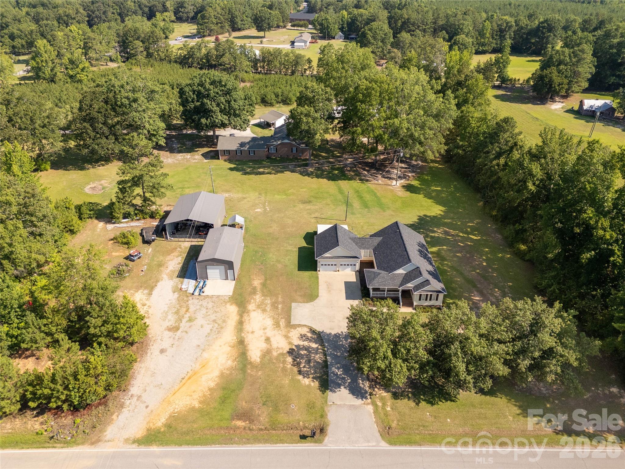 4535 Taxahaw Road — Lancaster
