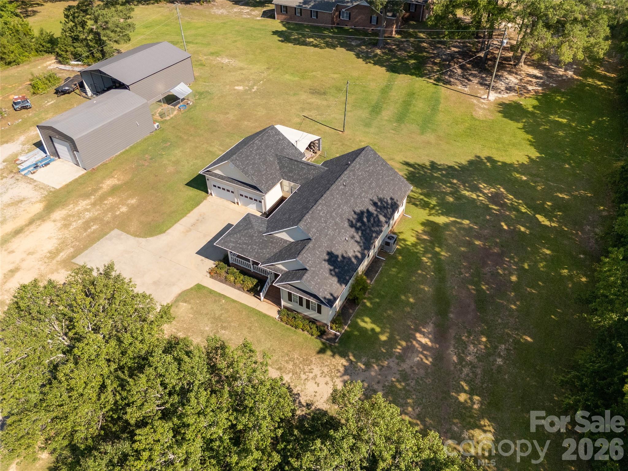 4535 Taxahaw Road — Lancaster