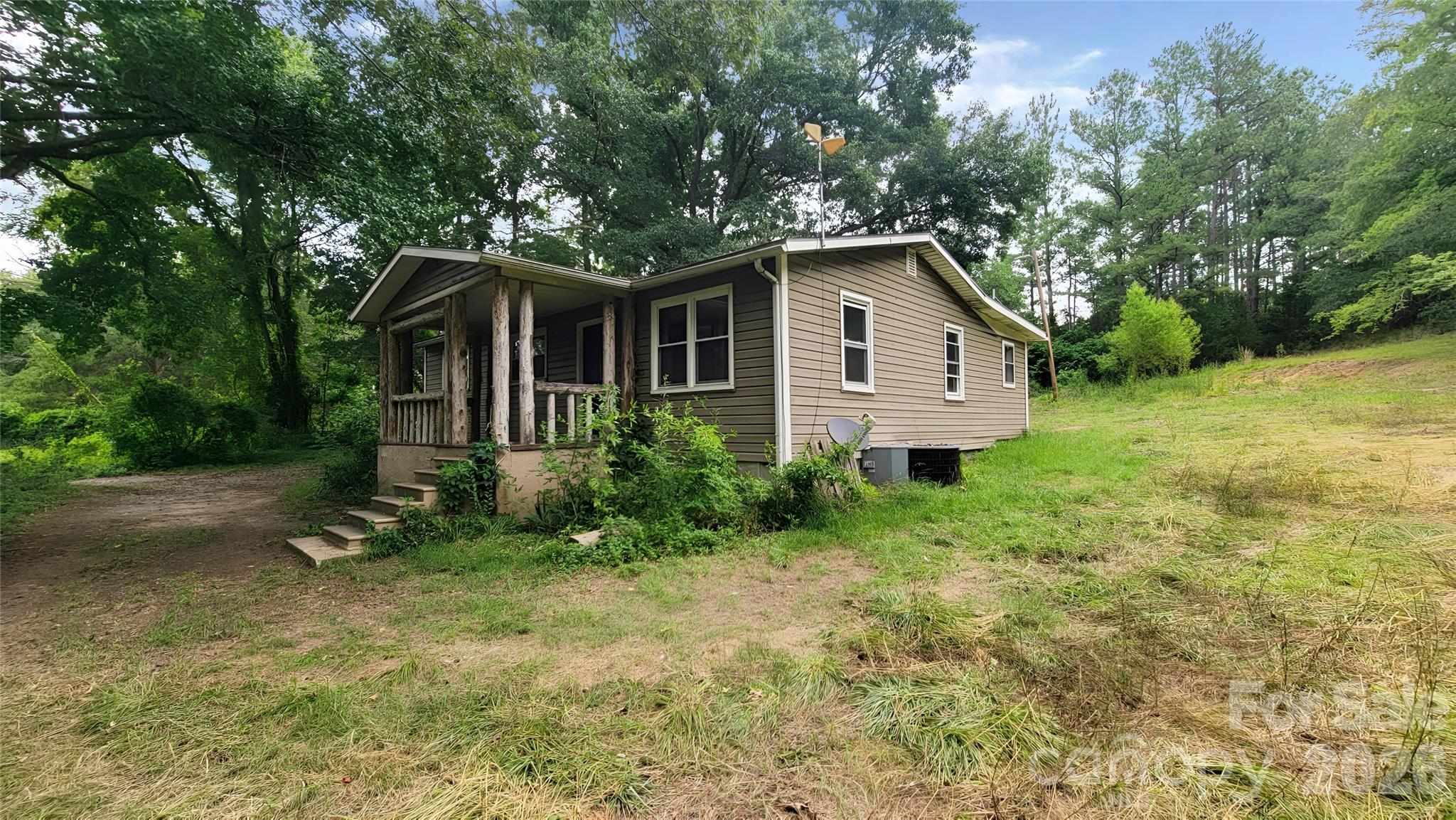 2517 Old Catholic Church Road — Blackstock