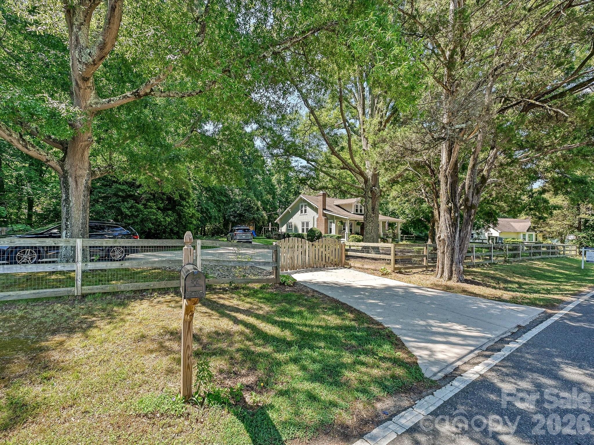 3514 Kelly Road — Charlotte