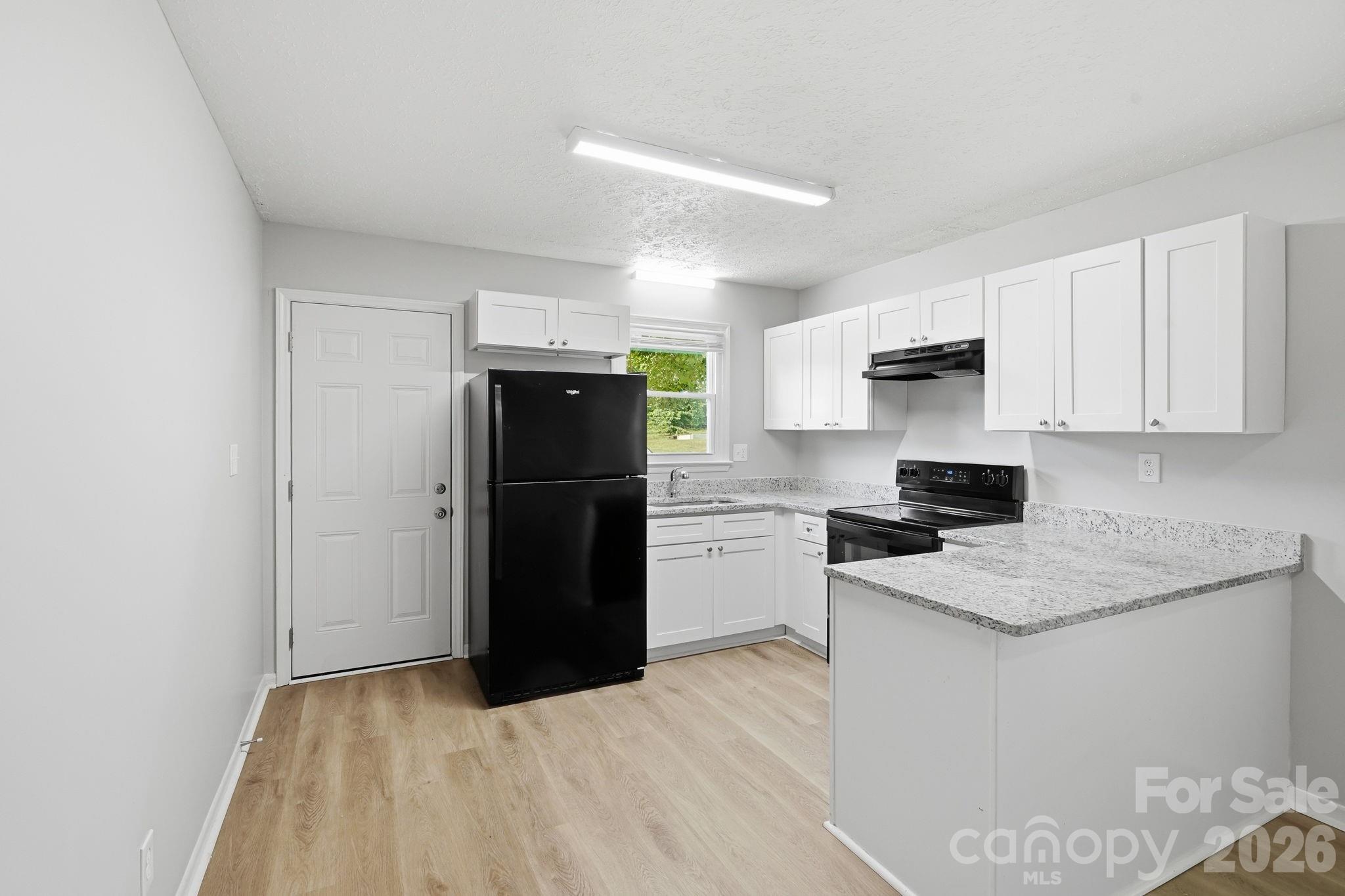 202 Cooke Circle — Kings Mountain