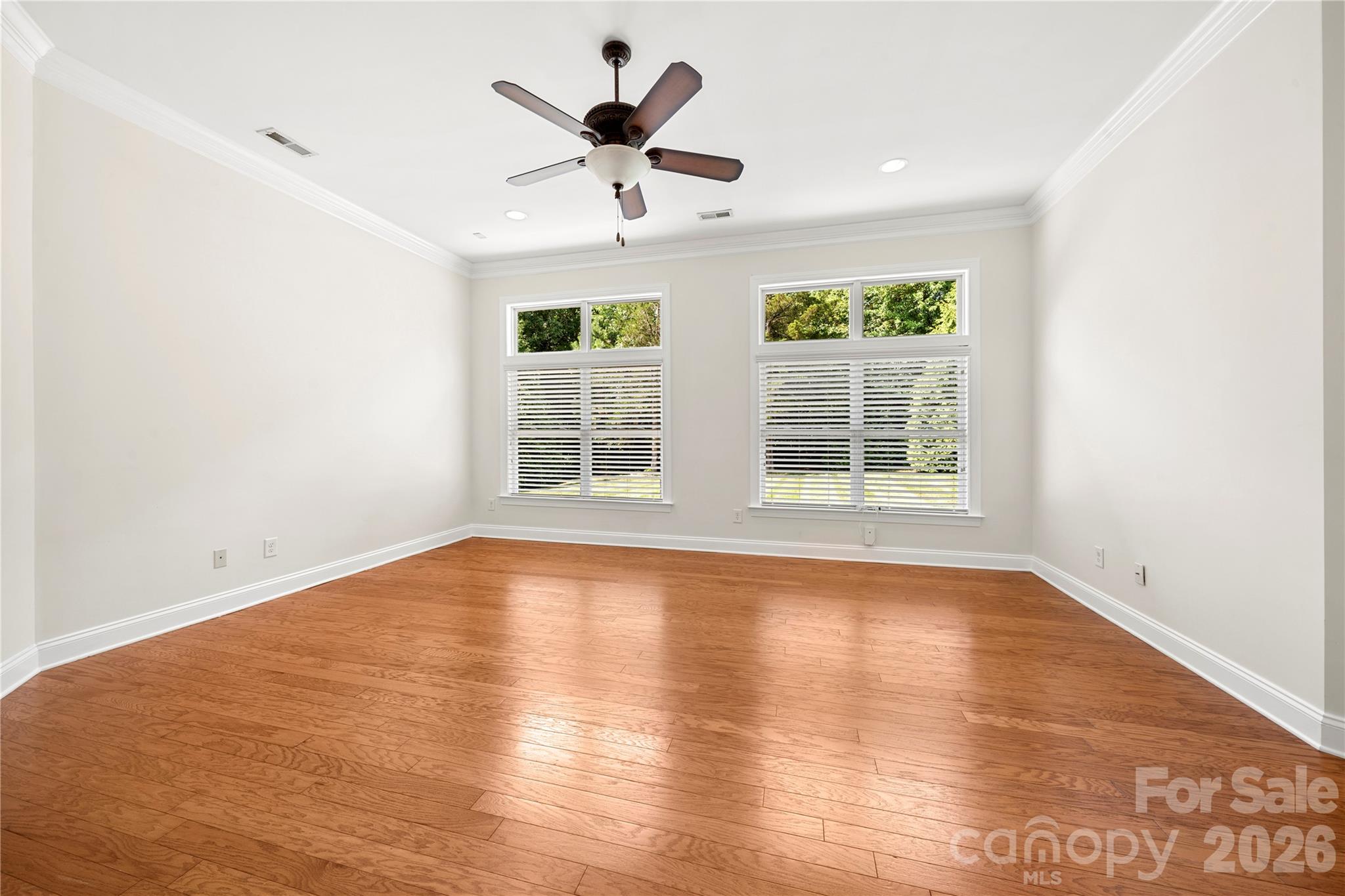 11316 Warfield Avenue — Huntersville
