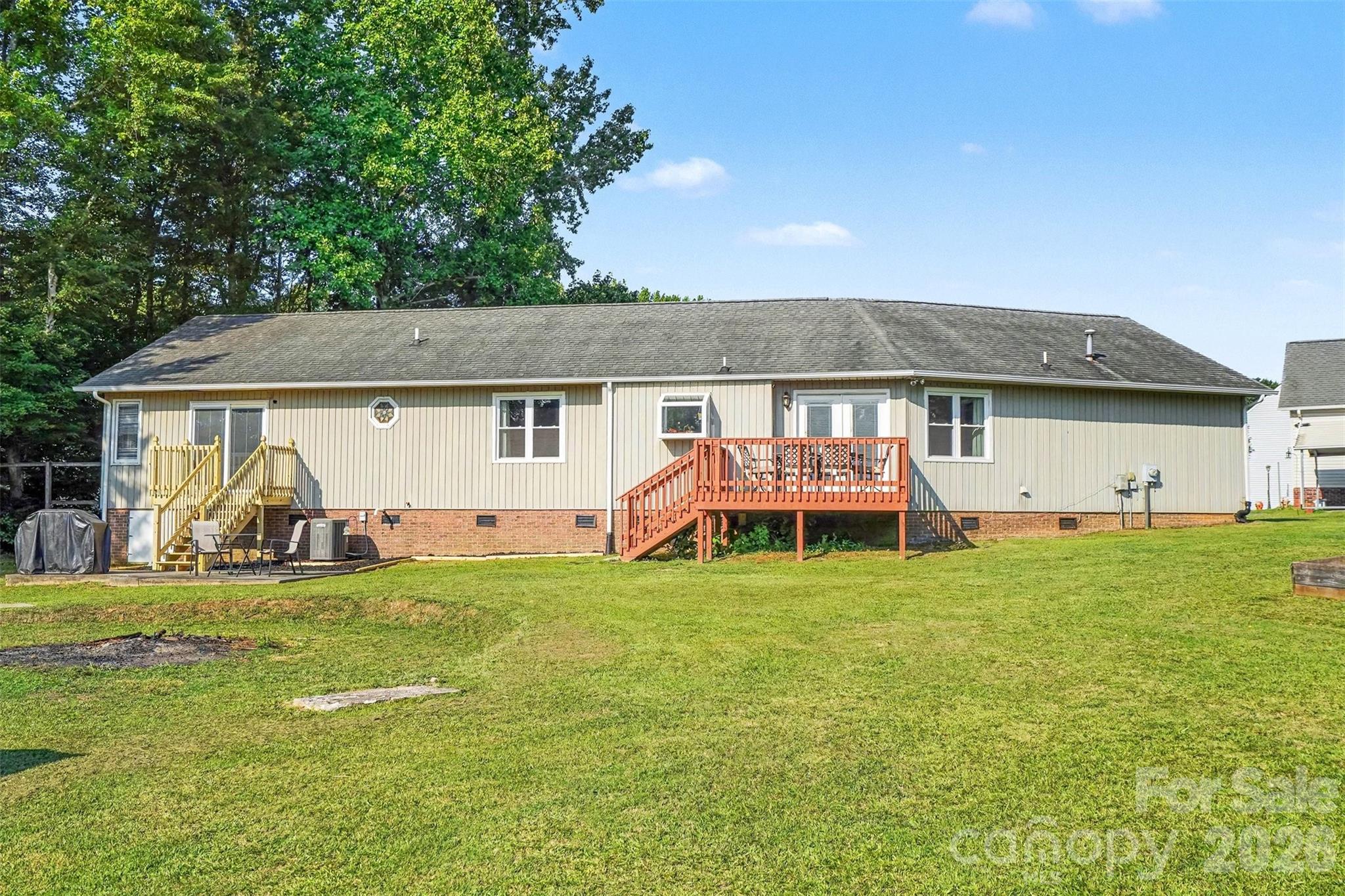 114 Redbird Lane — Rockwell