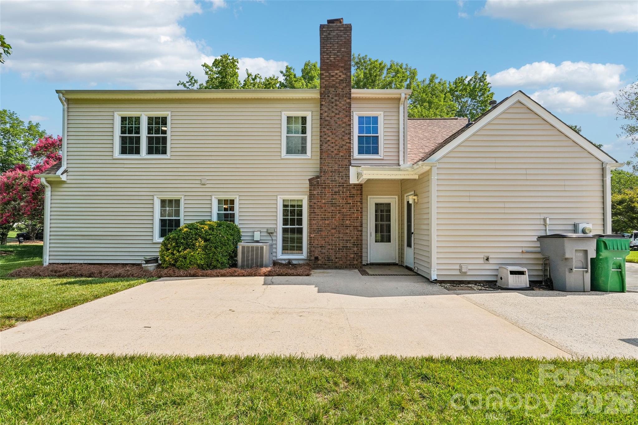 11616 Parks Farm Lane — Charlotte