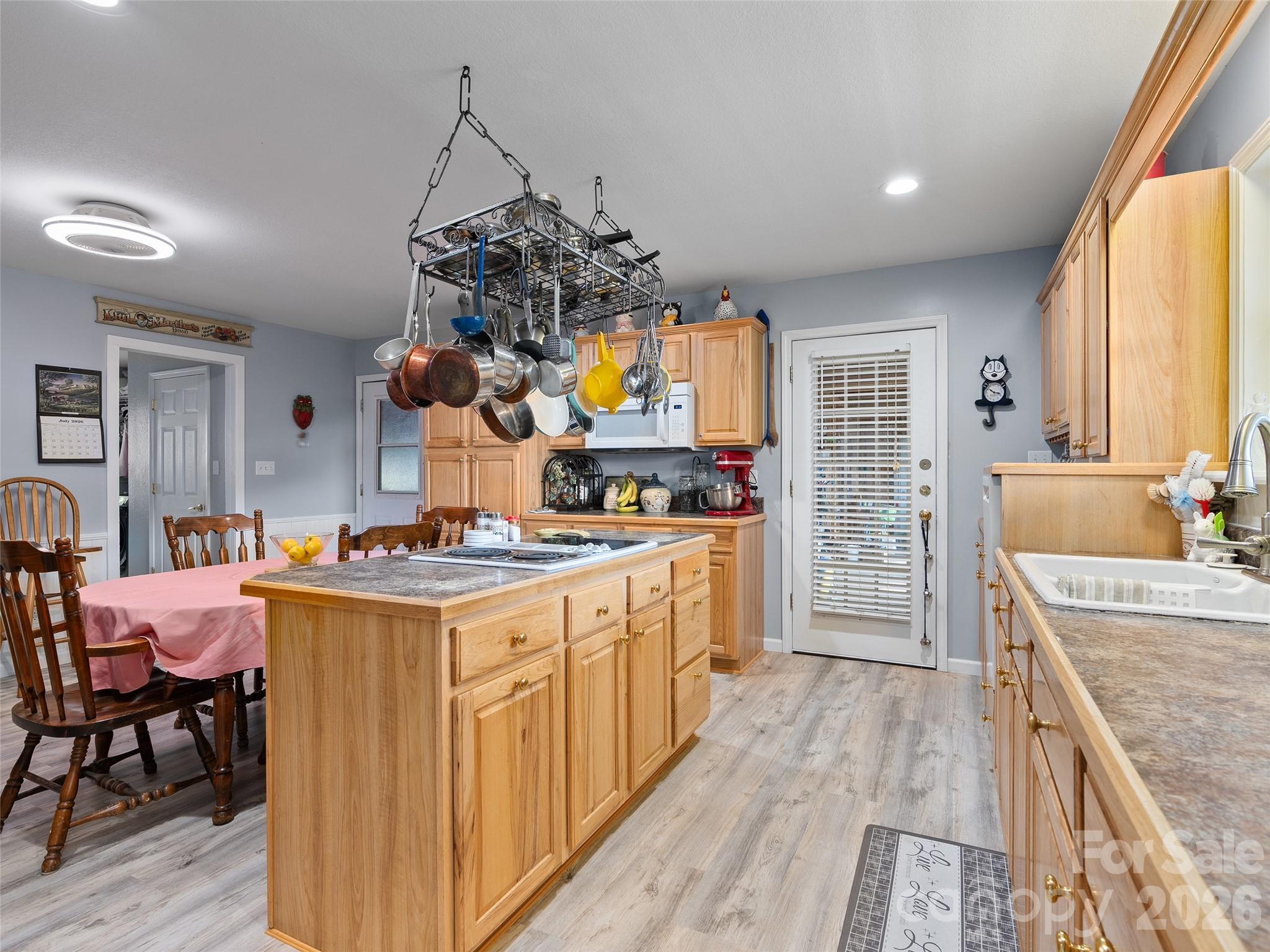 81 Aldens Way — Clyde