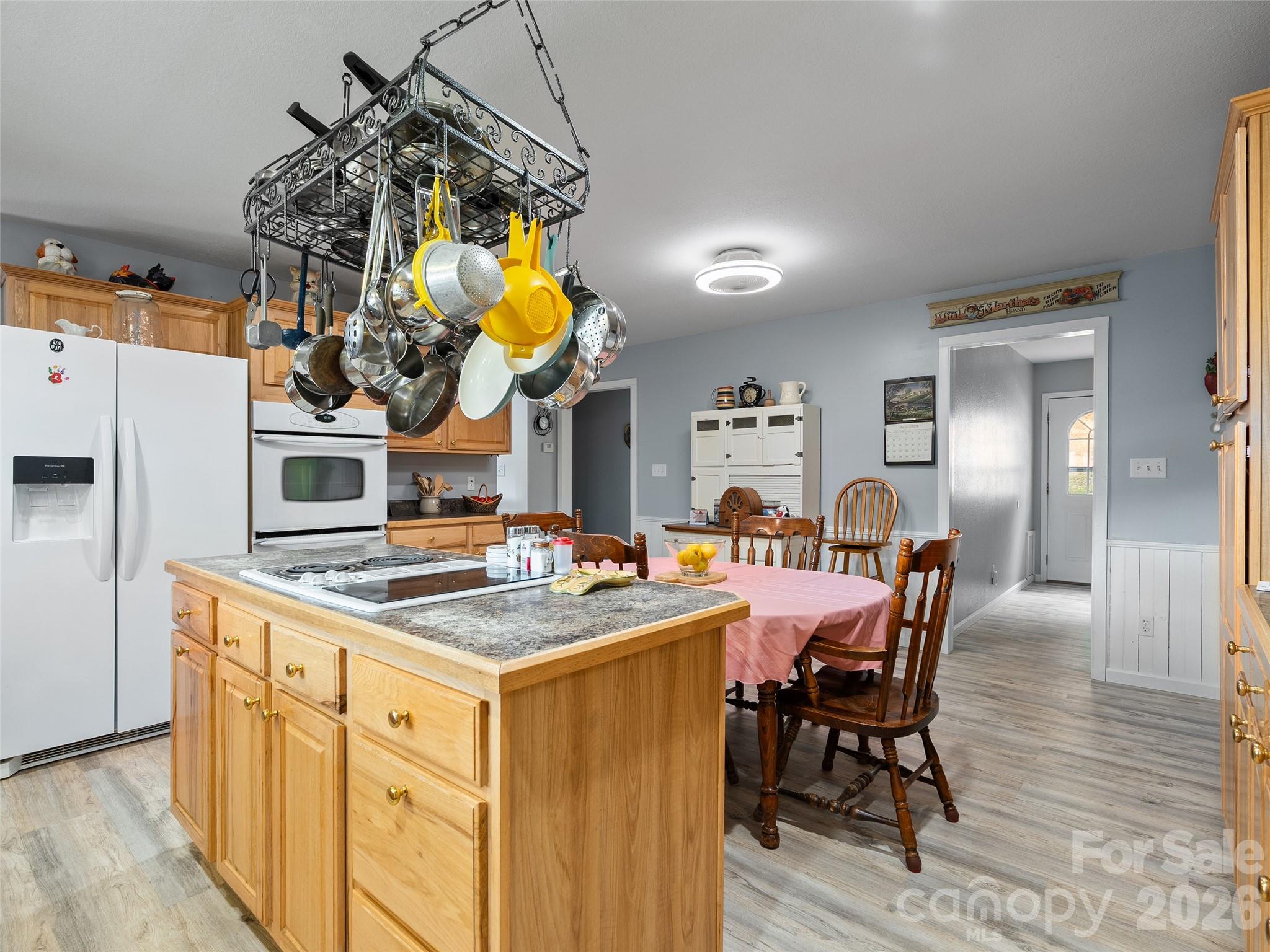 81 Aldens Way — Clyde