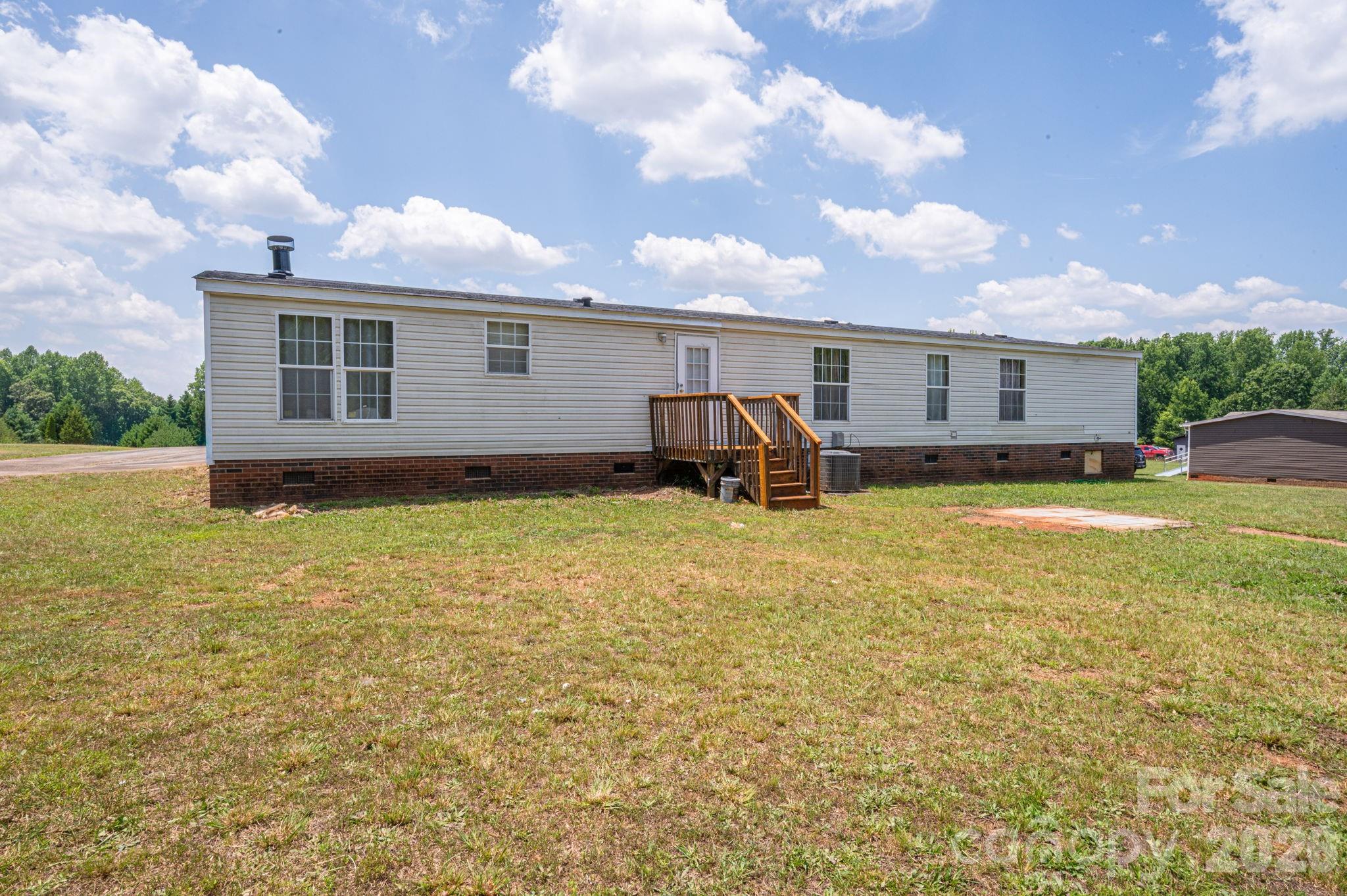 5047 Southbrook Drive — Kings Mountain