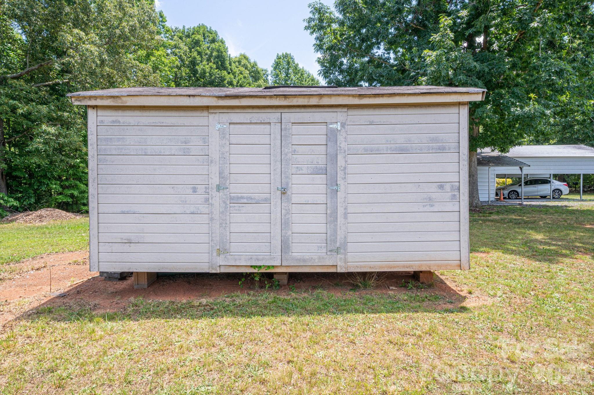 5047 Southbrook Drive — Kings Mountain
