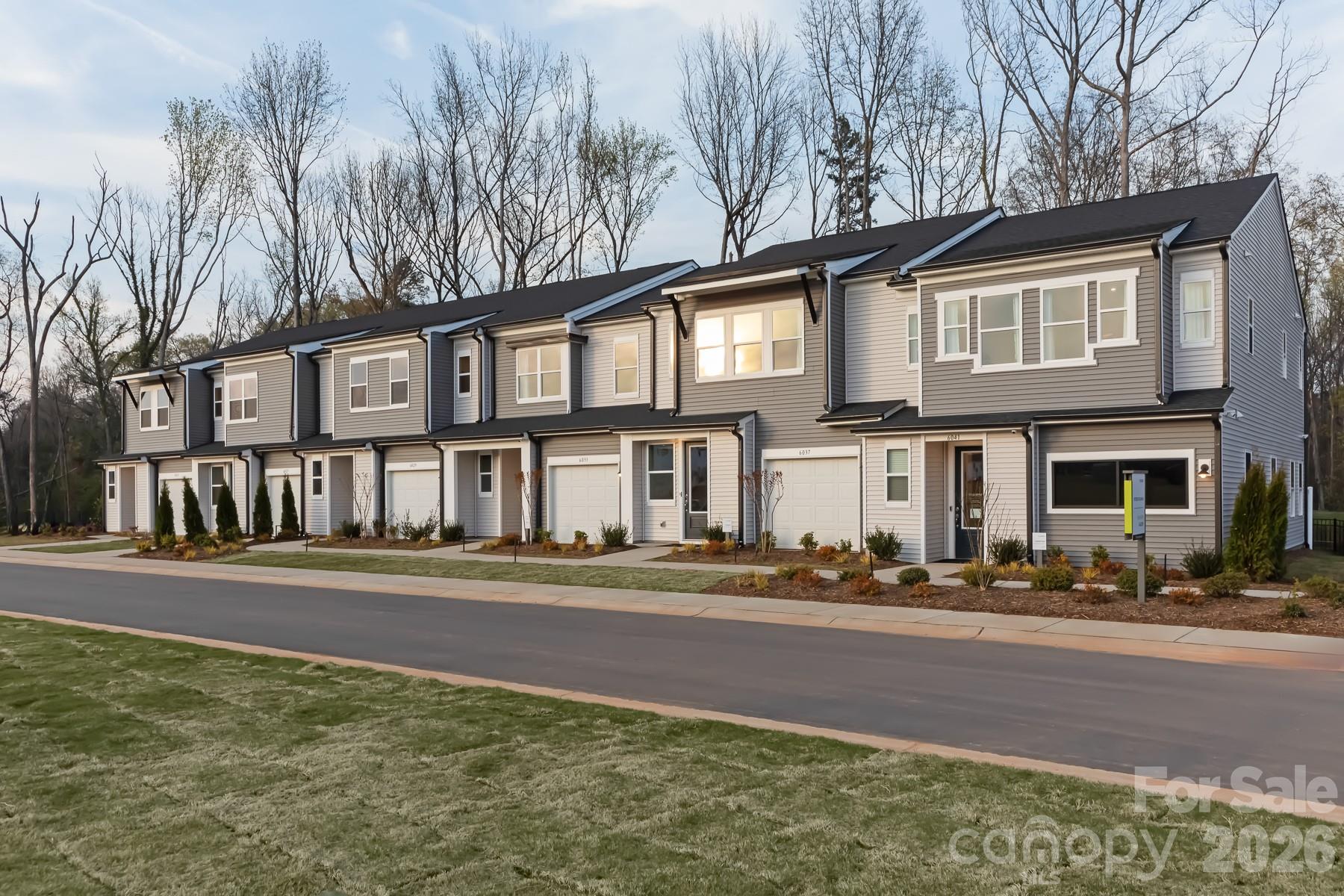 6029 Longar Lane — Charlotte