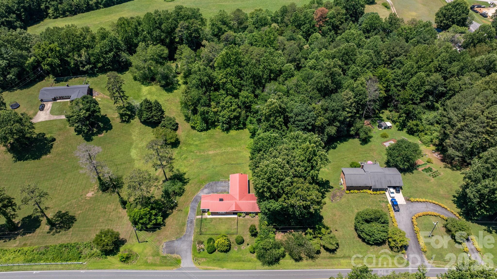 6264 US 221 Highway S — Marion