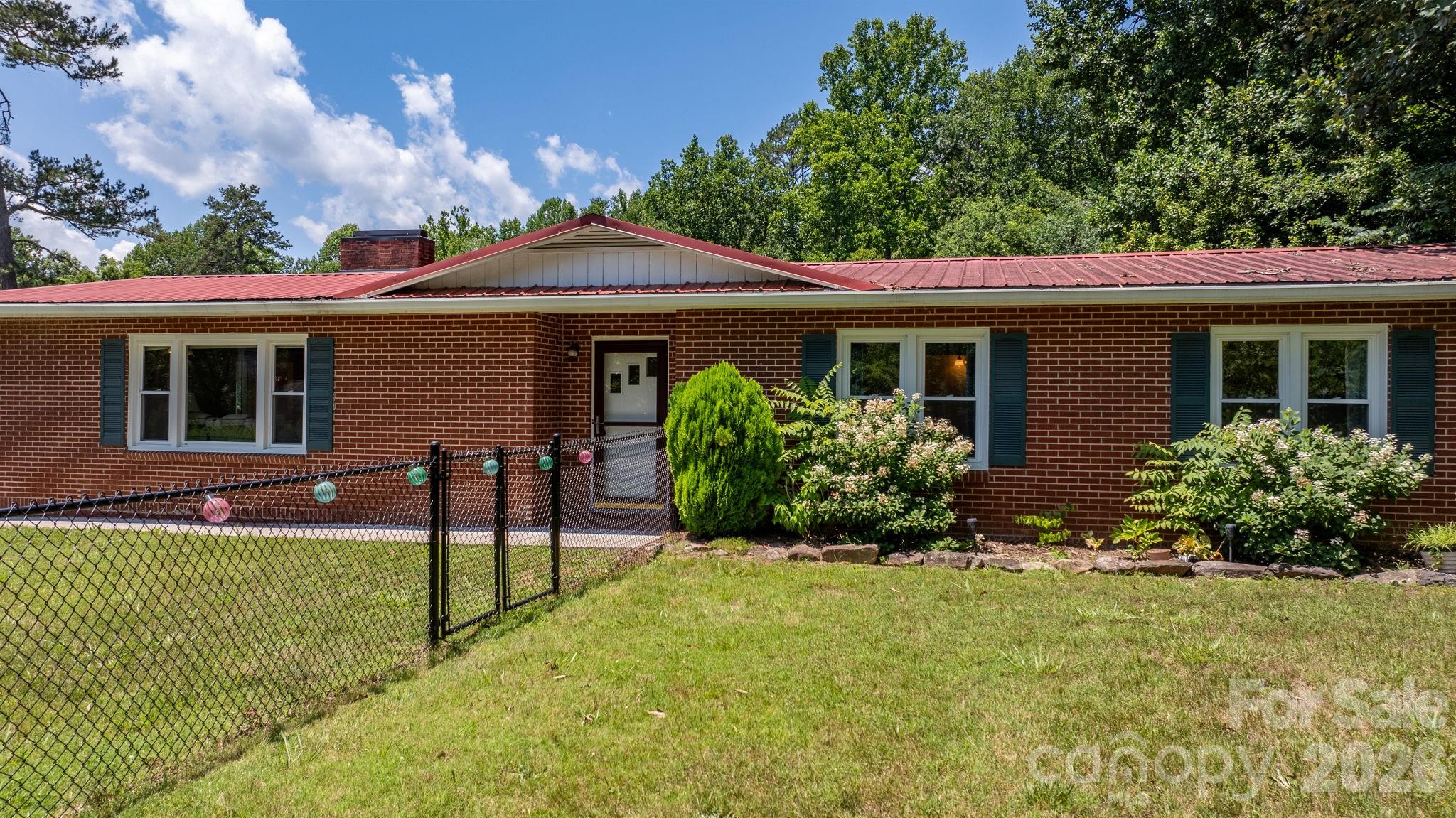 6264 US 221 Highway S — Marion