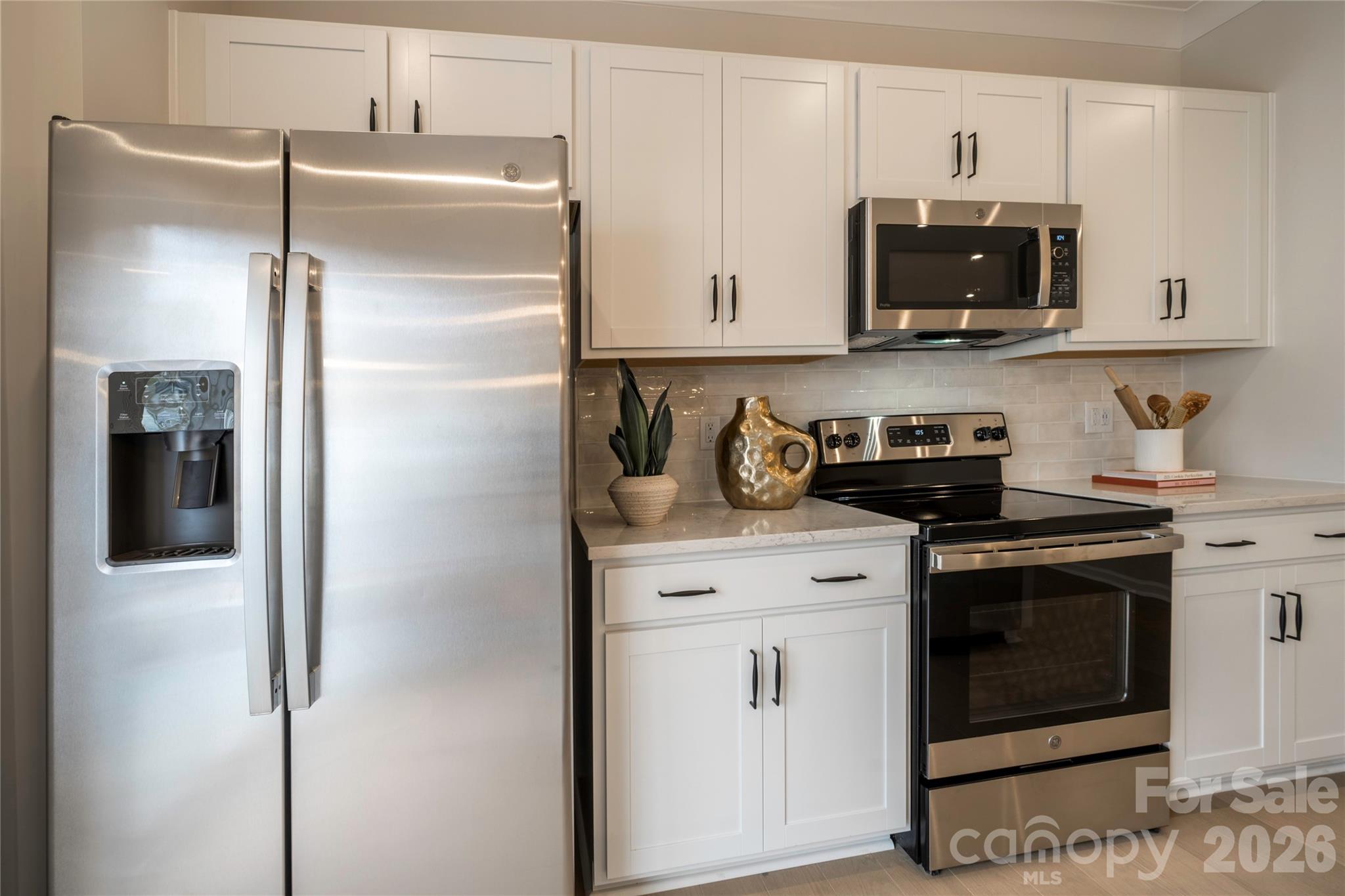 6033 Longar Lane — Charlotte