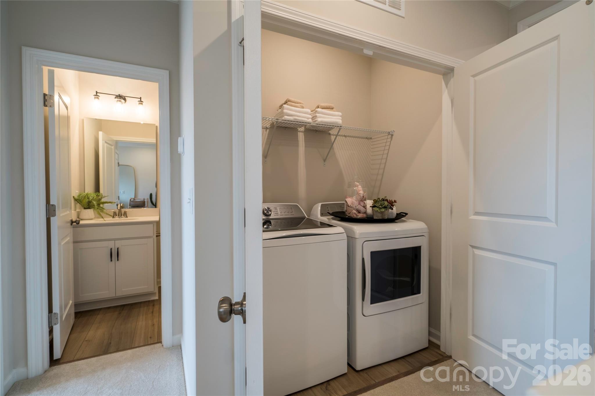 6033 Longar Lane — Charlotte