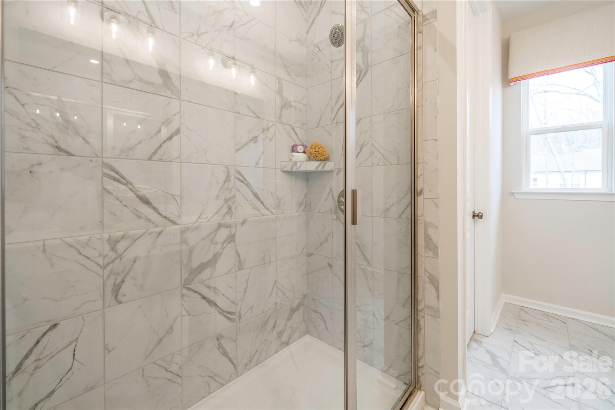 6033 Longar Lane — Charlotte
