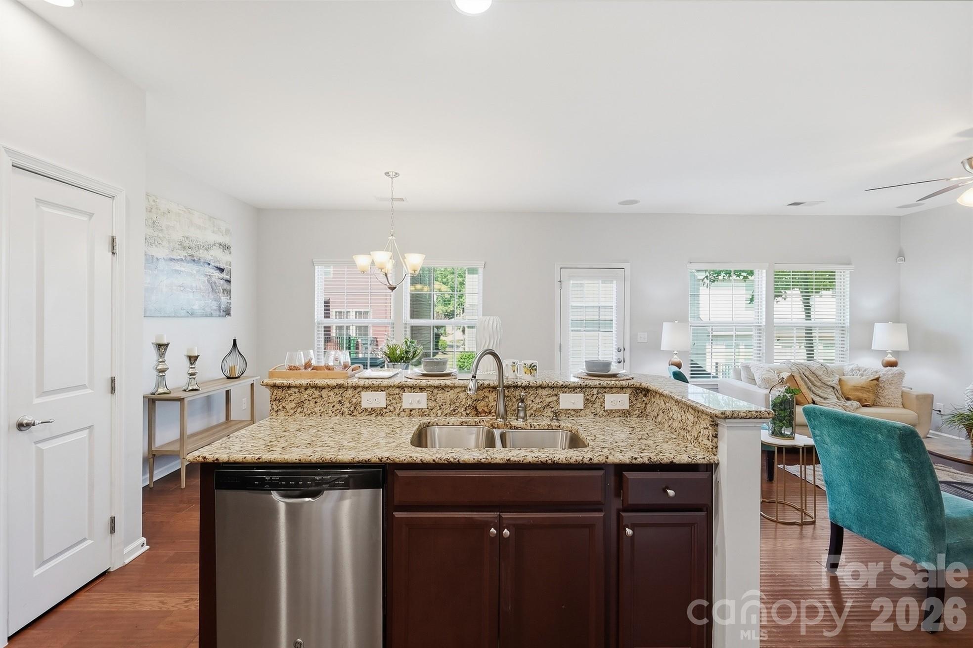 2450 Alyssa Lane — Charlotte