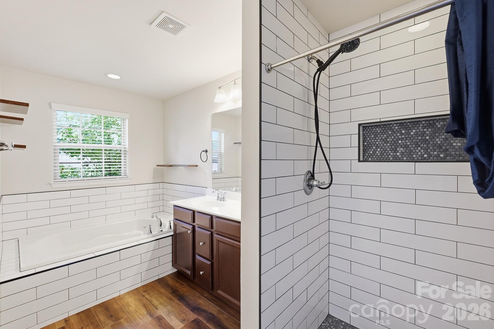 2450 Alyssa Lane — Charlotte