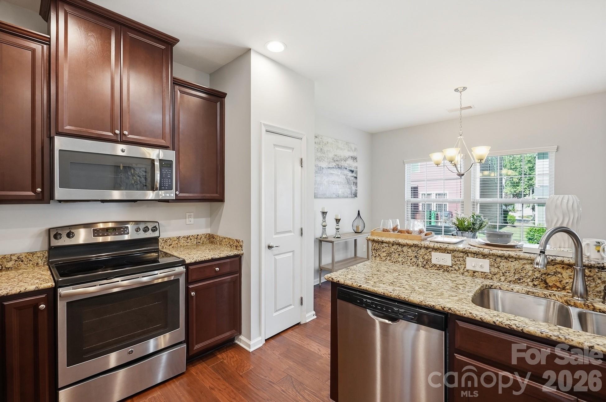 2450 Alyssa Lane — Charlotte