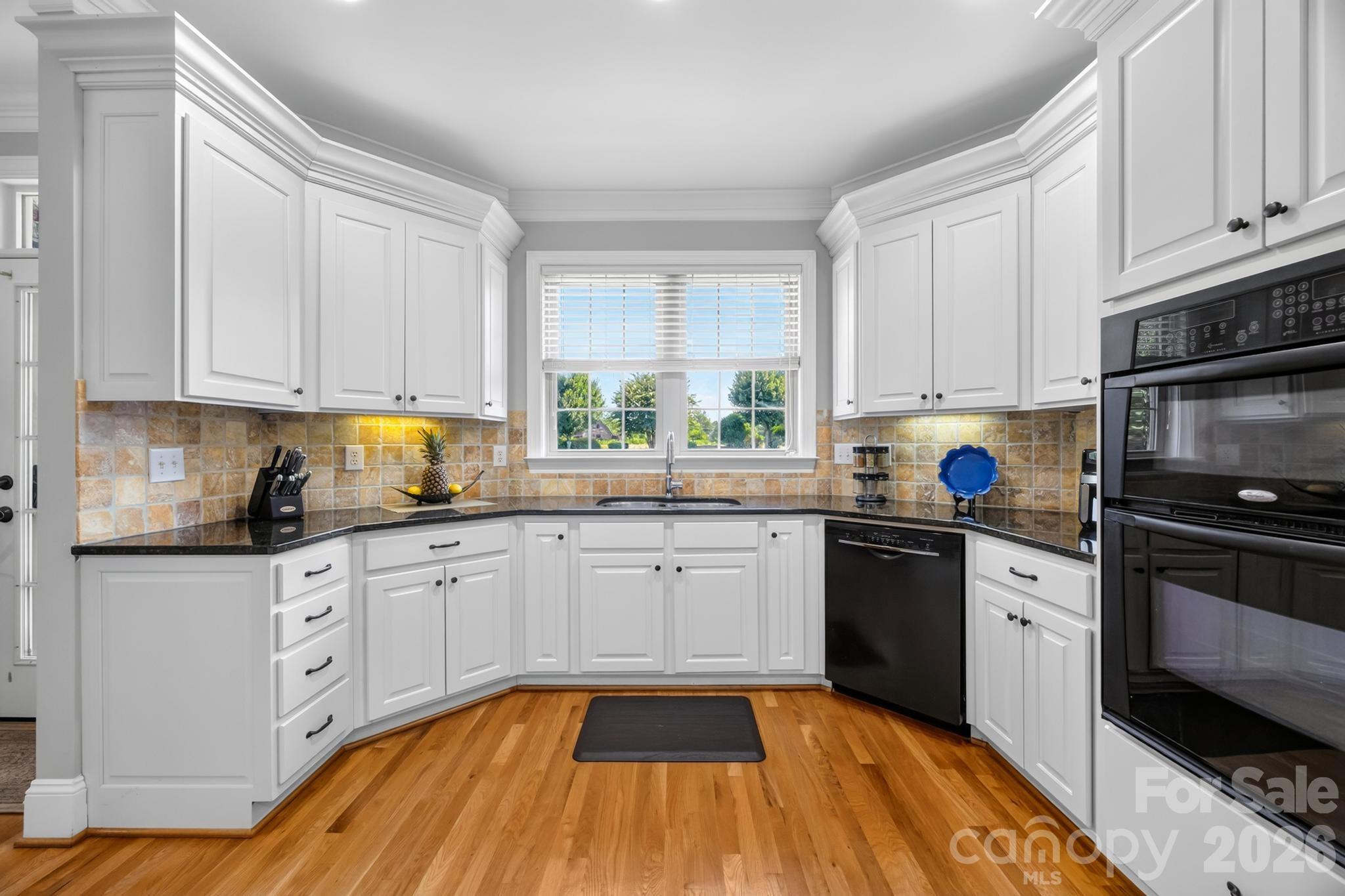 105 Mandarin Drive — Mooresville