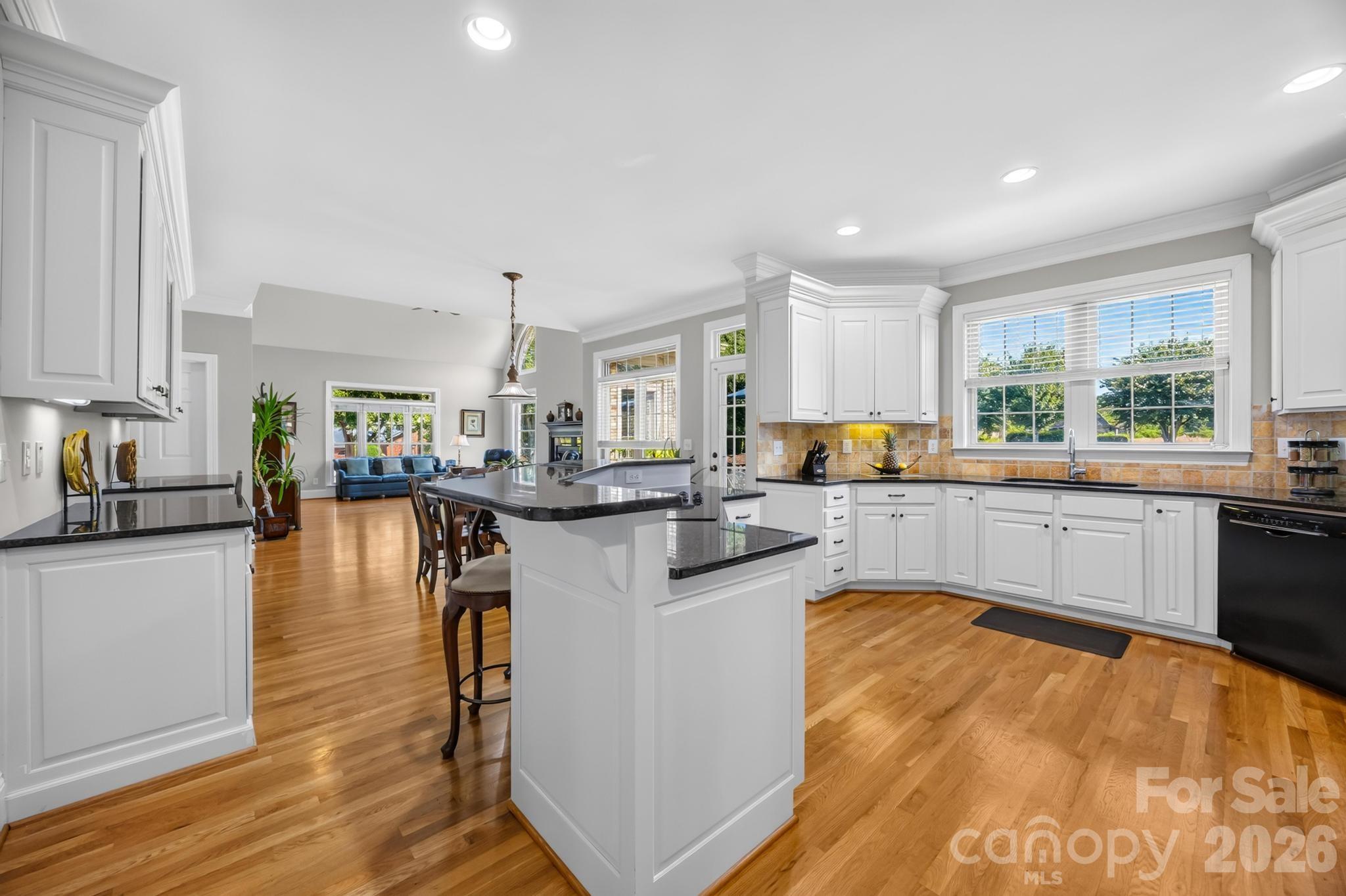105 Mandarin Drive — Mooresville