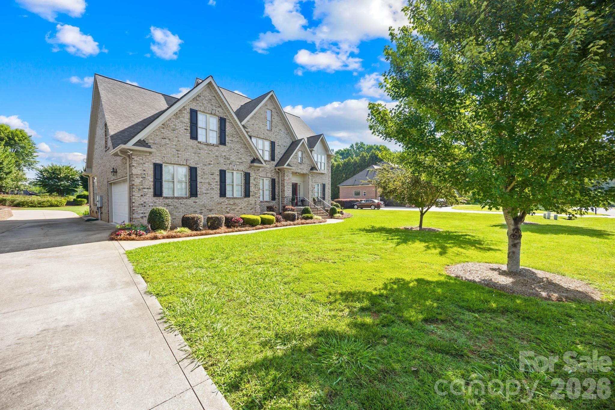 105 Mandarin Drive — Mooresville