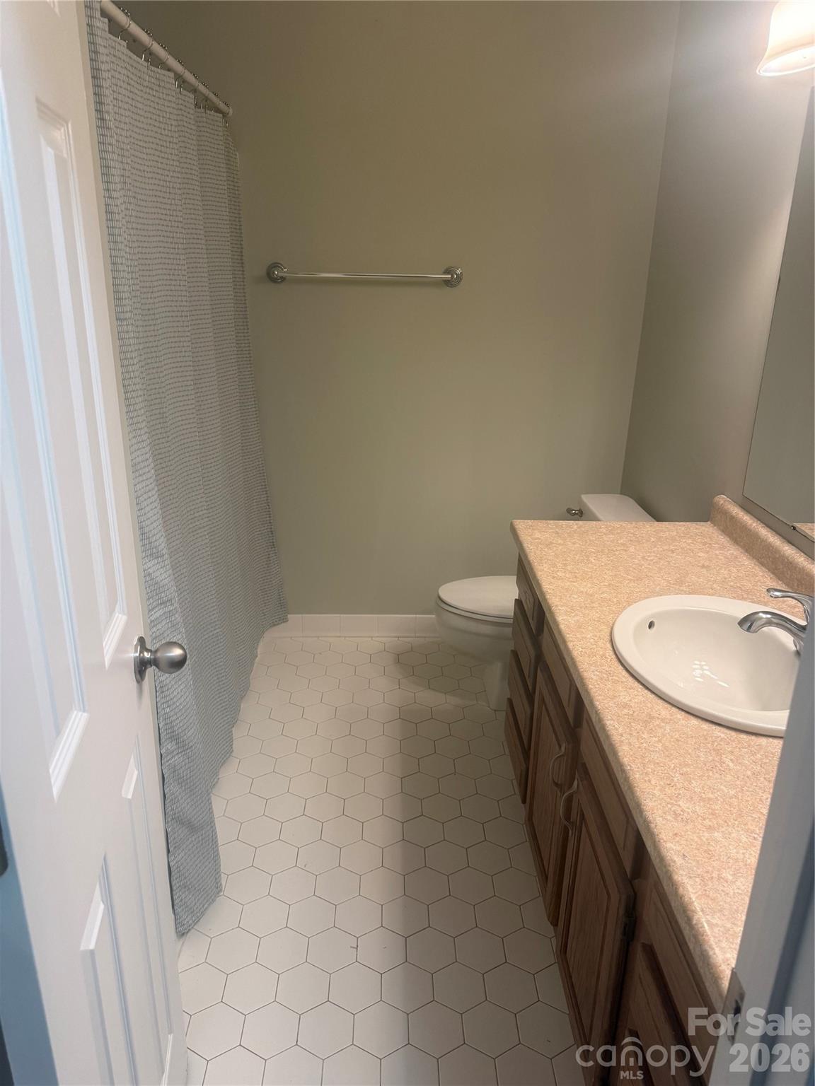125 Bishop Drive — Winterville