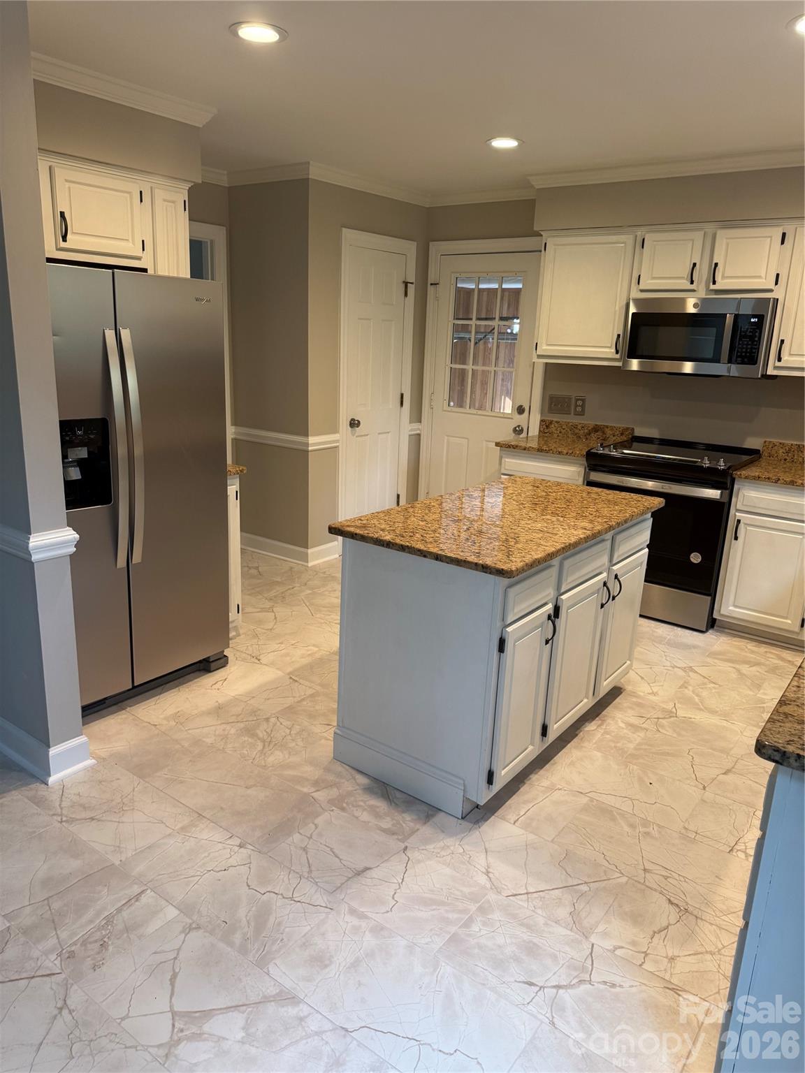 125 Bishop Drive — Winterville