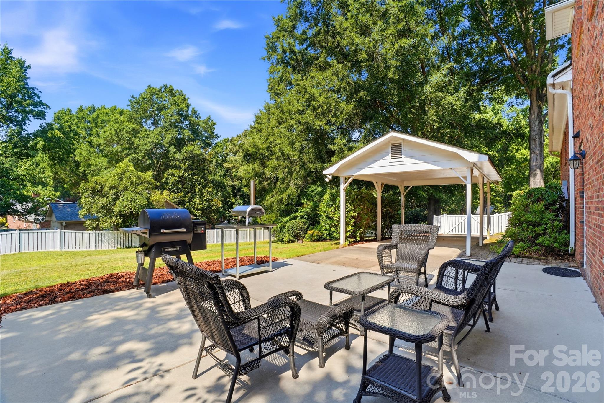 3900 Blowing Rock Way — Charlotte