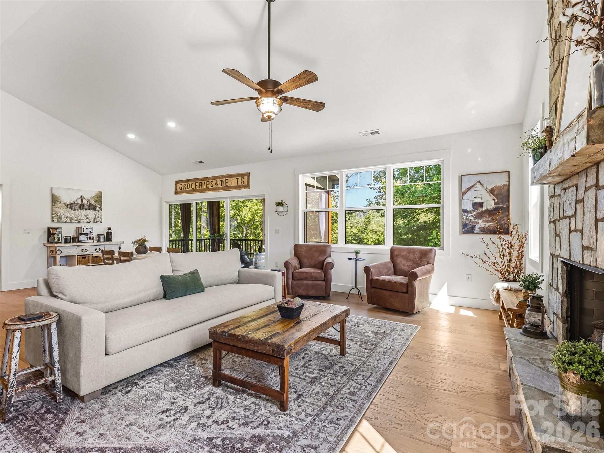 181 Byron Forest Drive — Horse Shoe