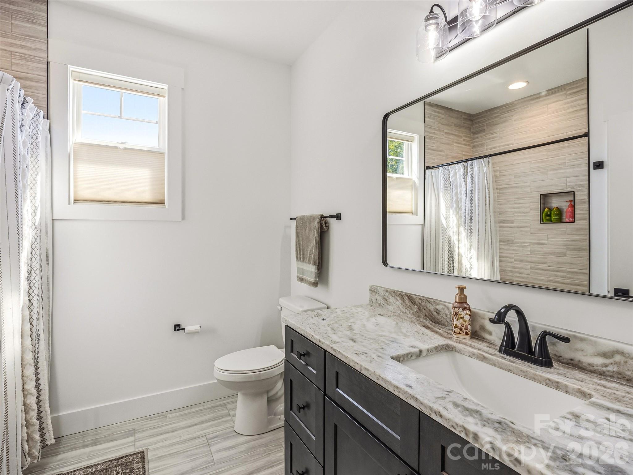181 Byron Forest Drive — Horse Shoe