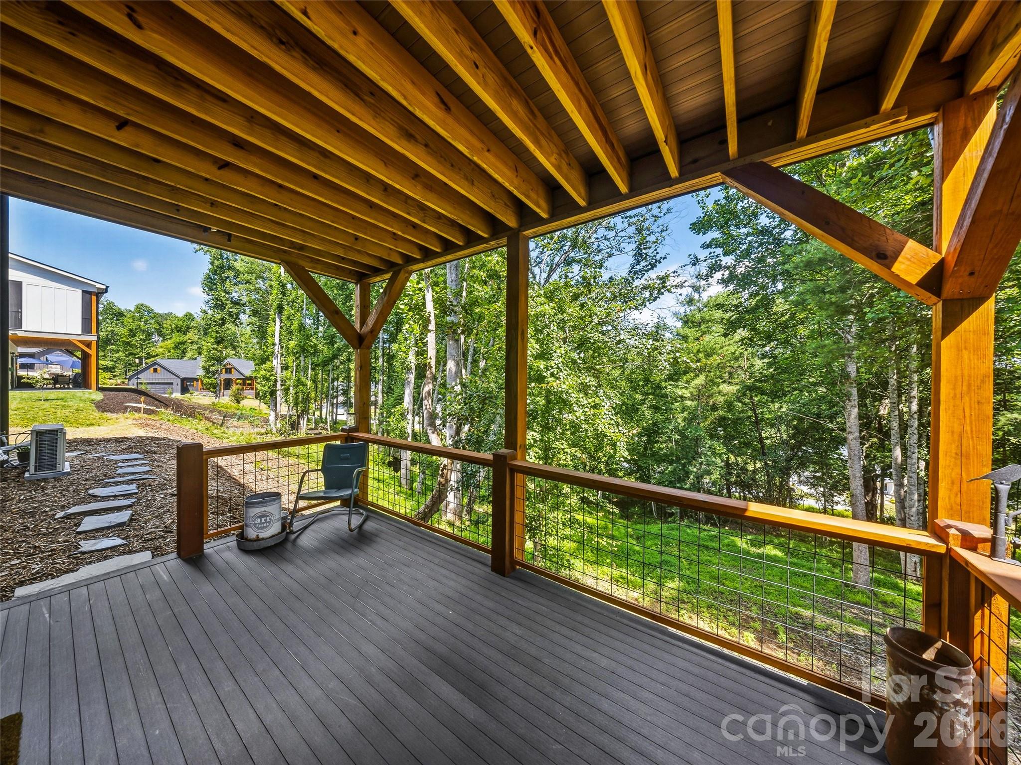181 Byron Forest Drive — Horse Shoe