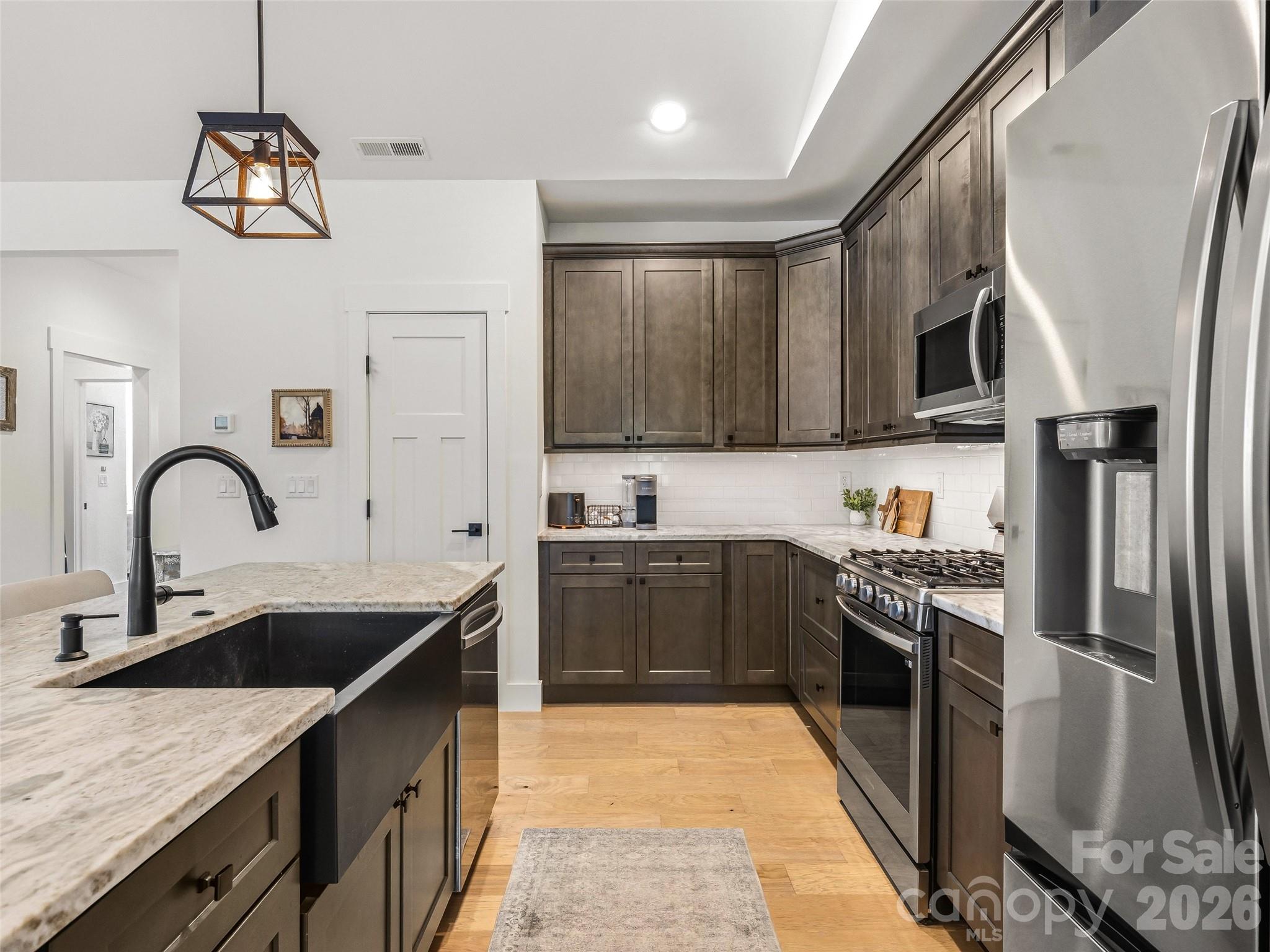 181 Byron Forest Drive — Horse Shoe