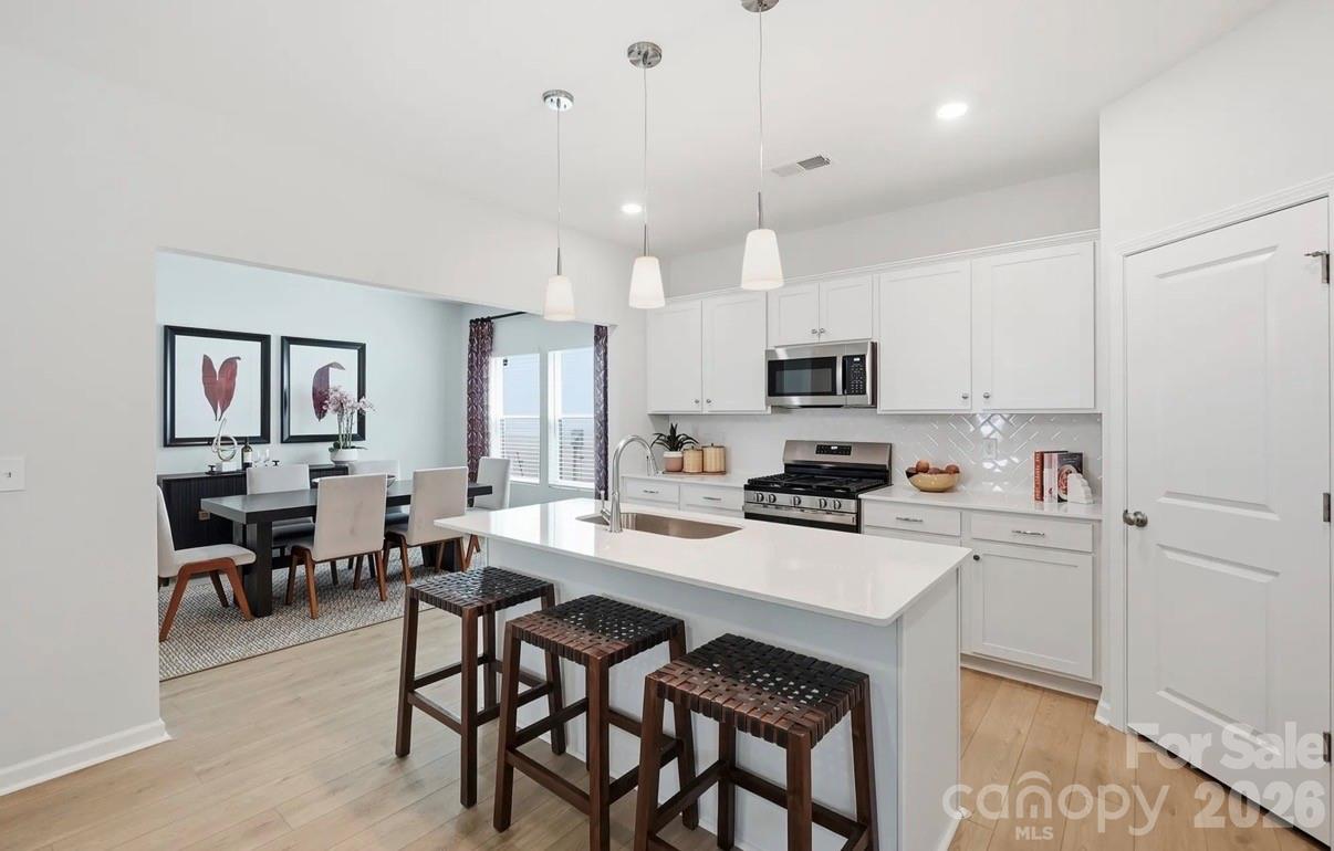 1404 Bansal Drive — Charlotte