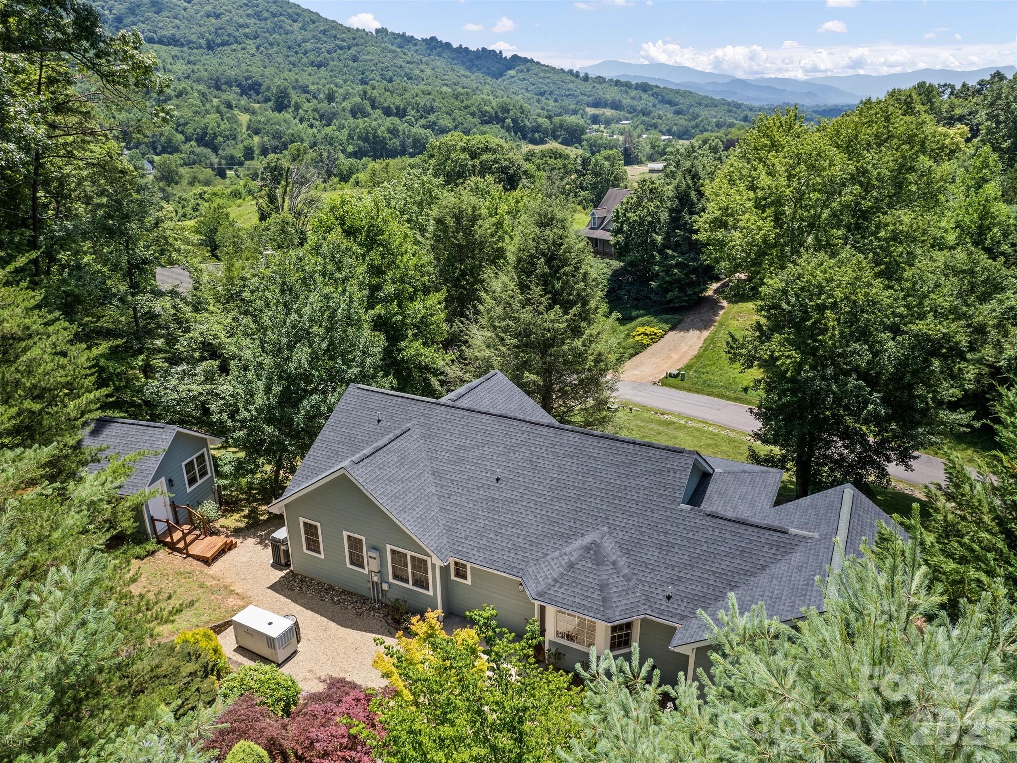 4 Leisure Wood Drive — Canton