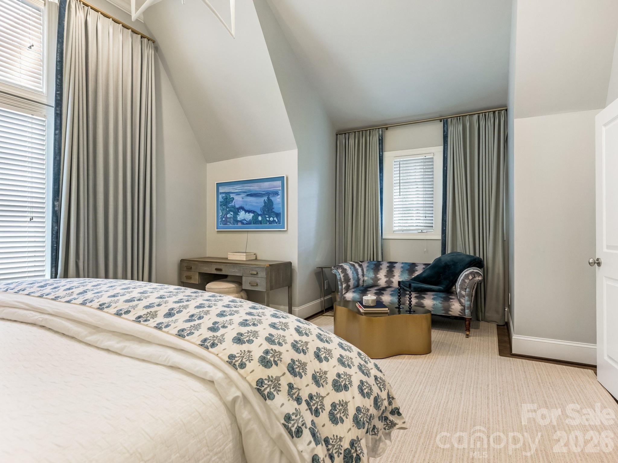 2116 Midwood Place — Charlotte