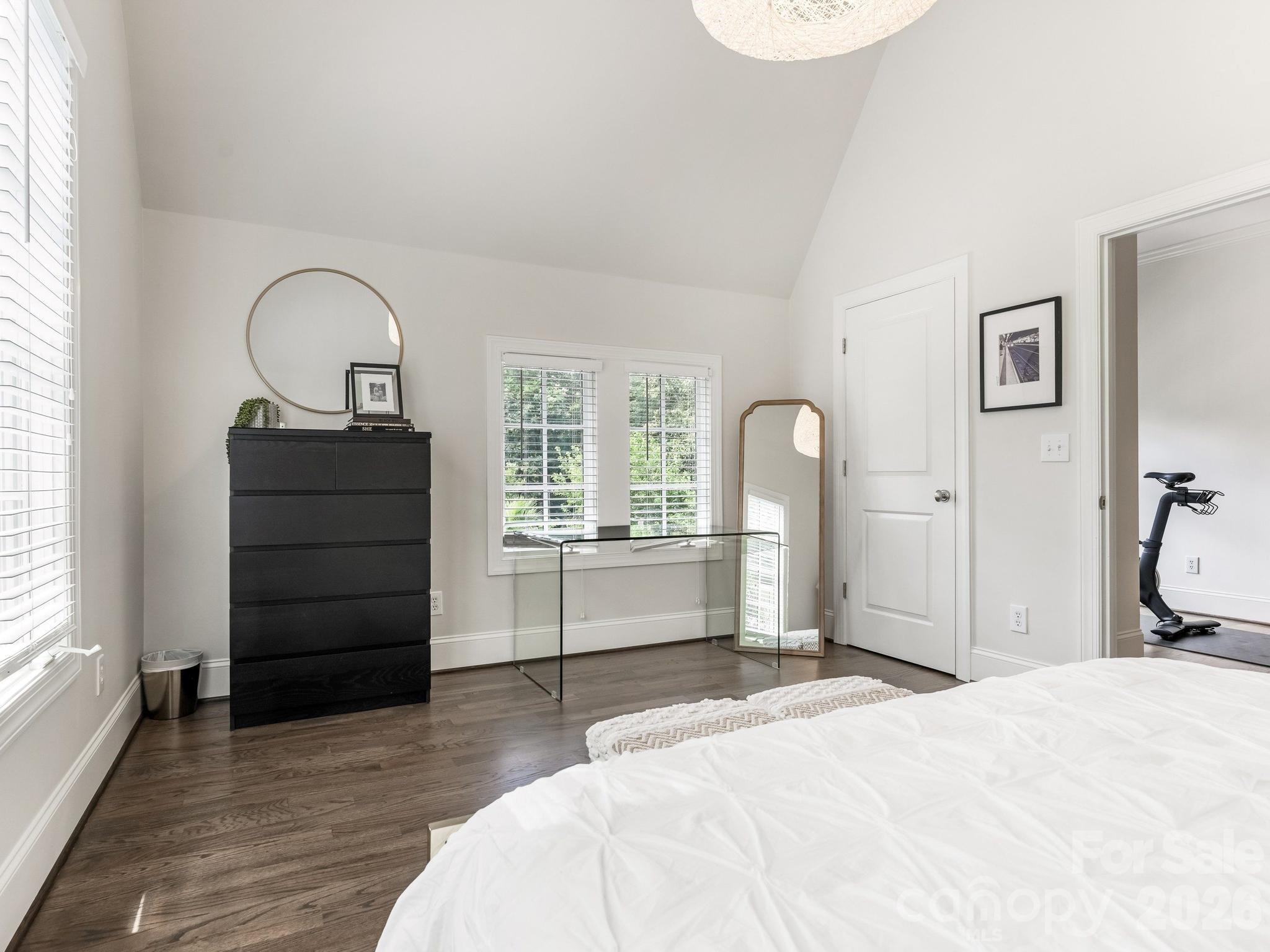 2116 Midwood Place — Charlotte