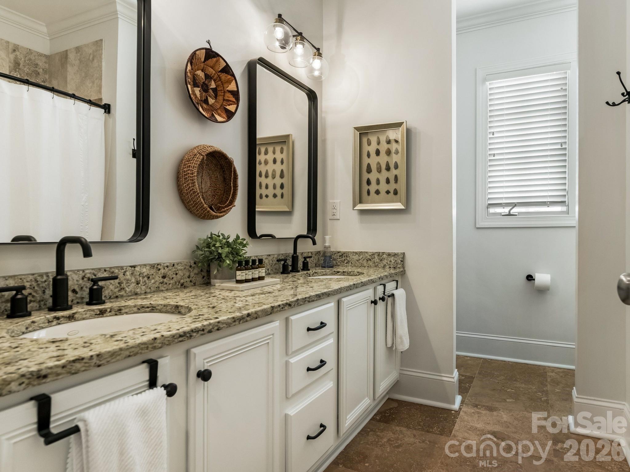 2116 Midwood Place — Charlotte