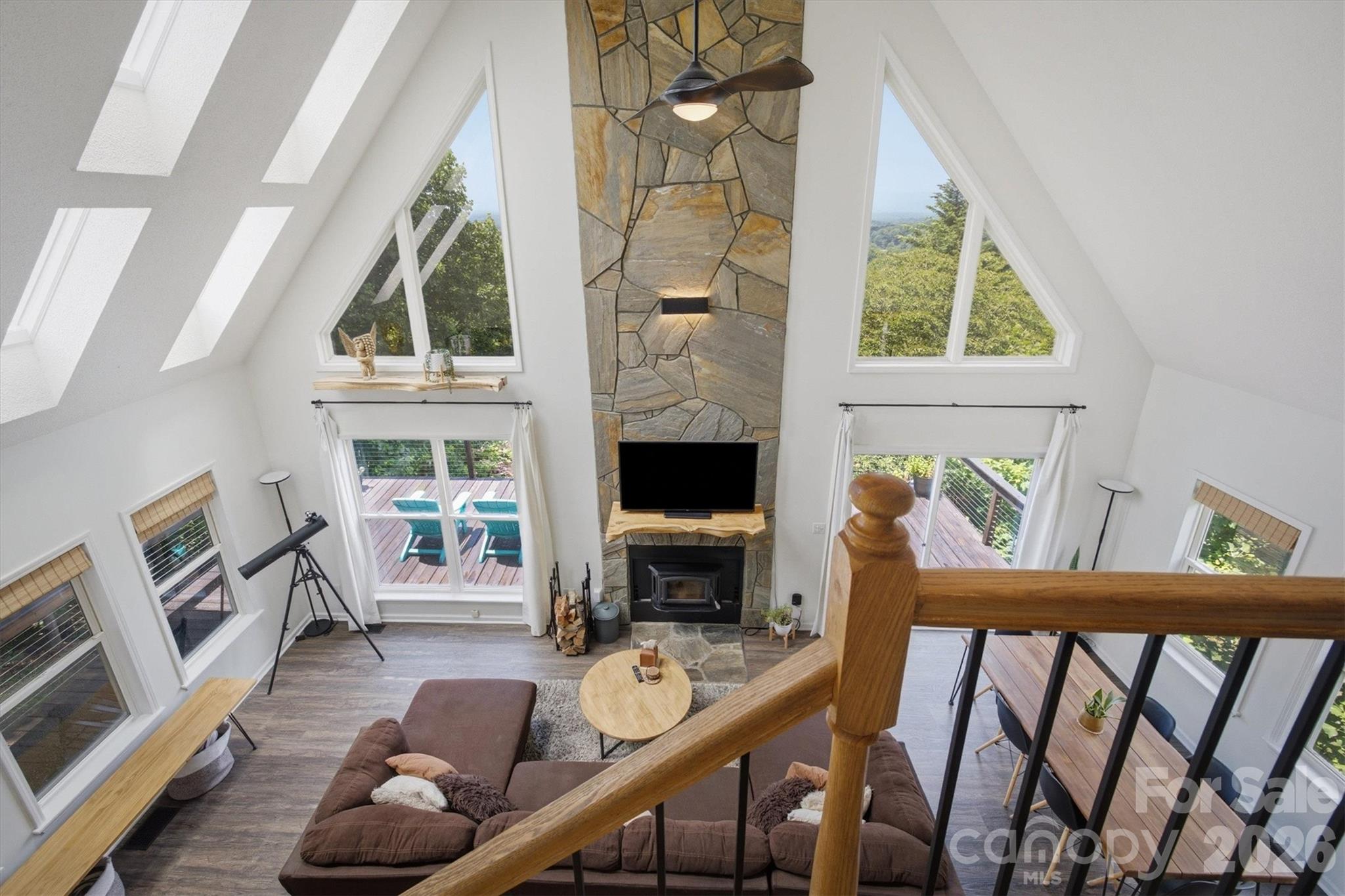 3381 Stones Throw Drive — Valdese