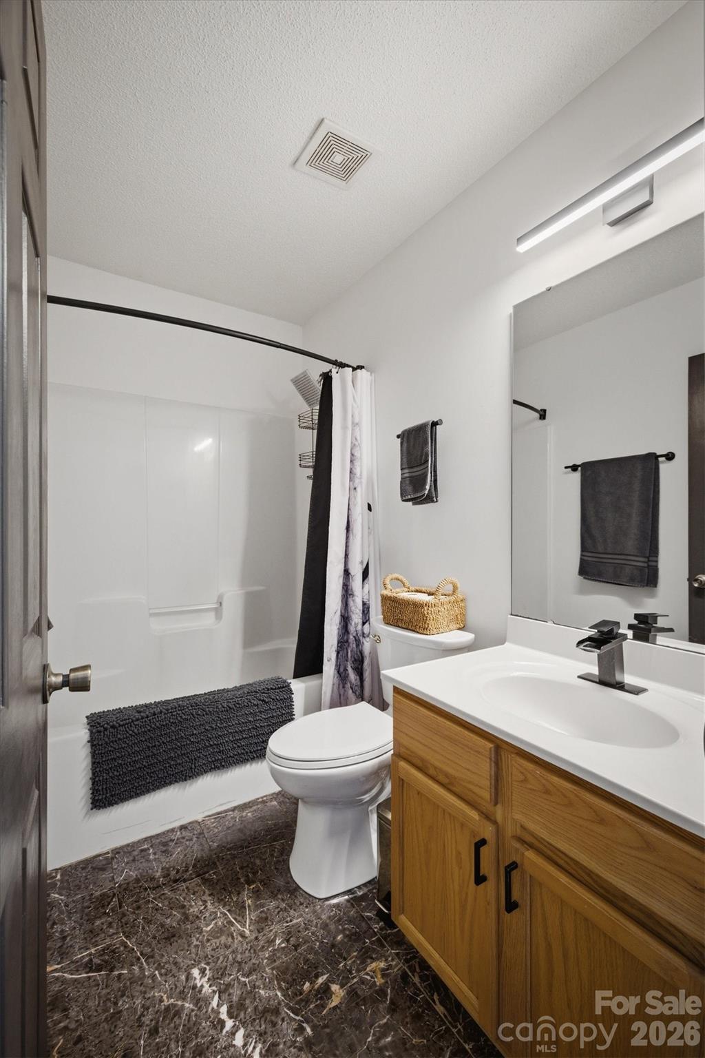 3381 Stones Throw Drive — Valdese