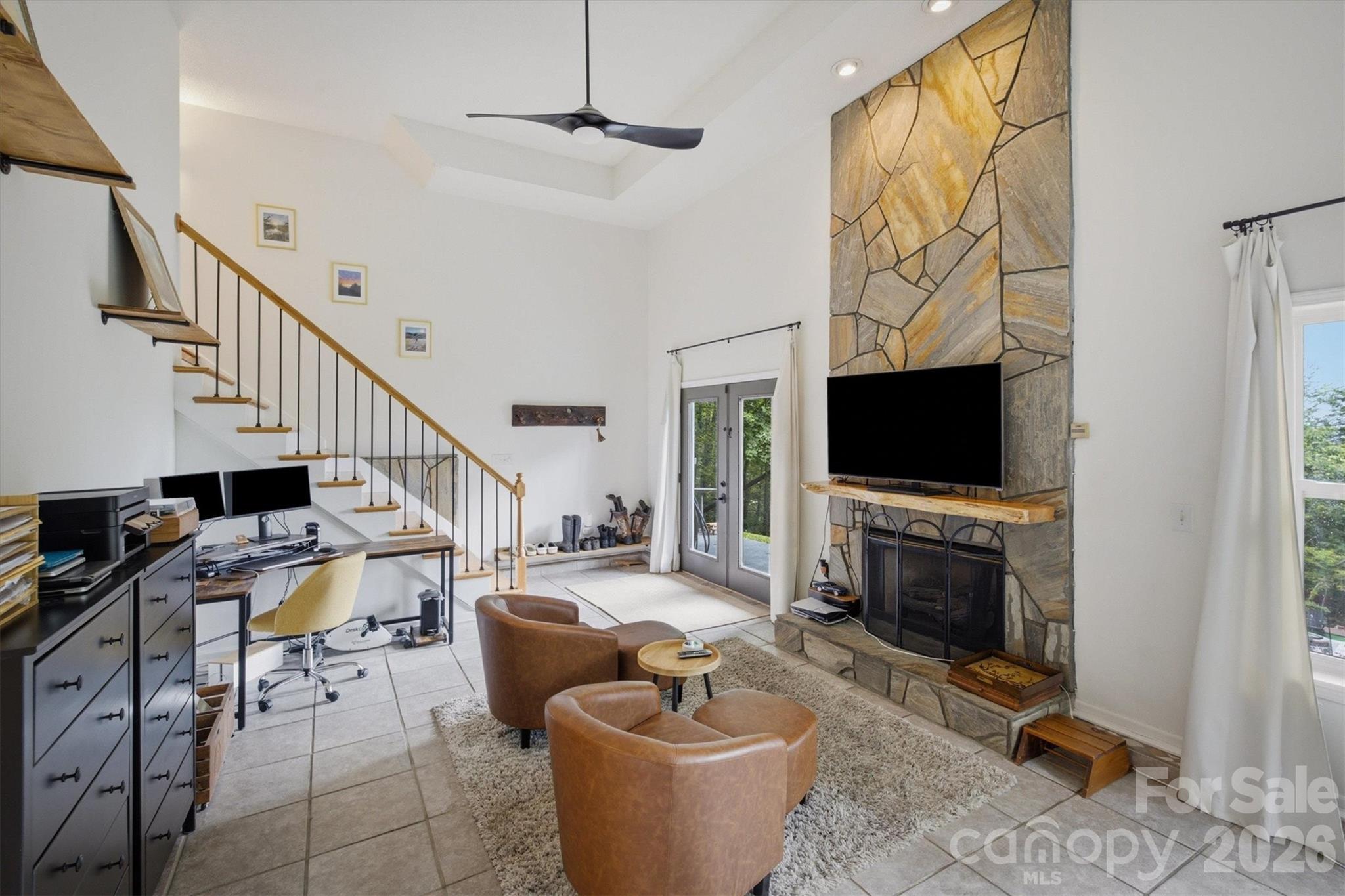 3381 Stones Throw Drive — Valdese