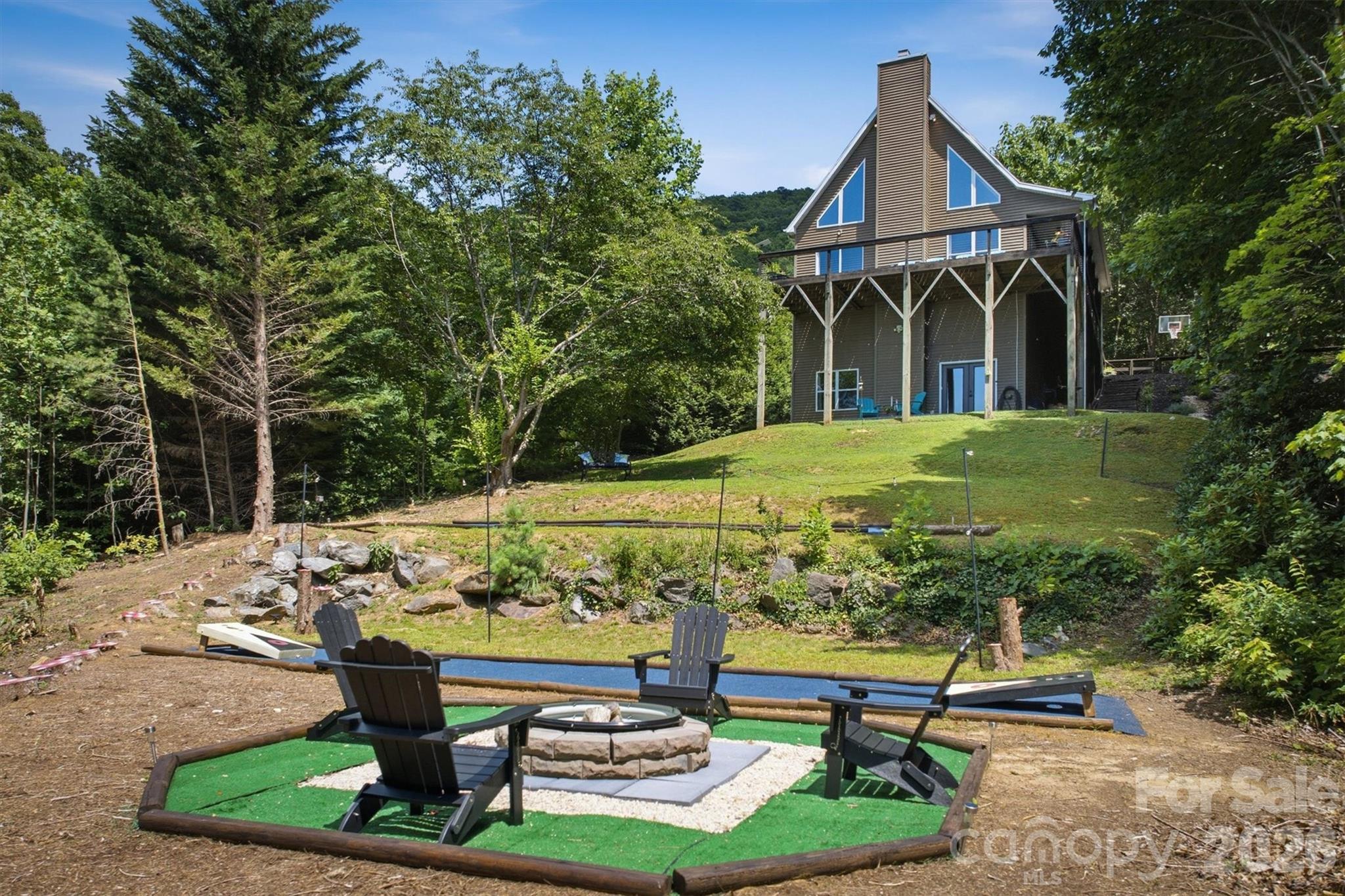 3381 Stones Throw Drive — Valdese