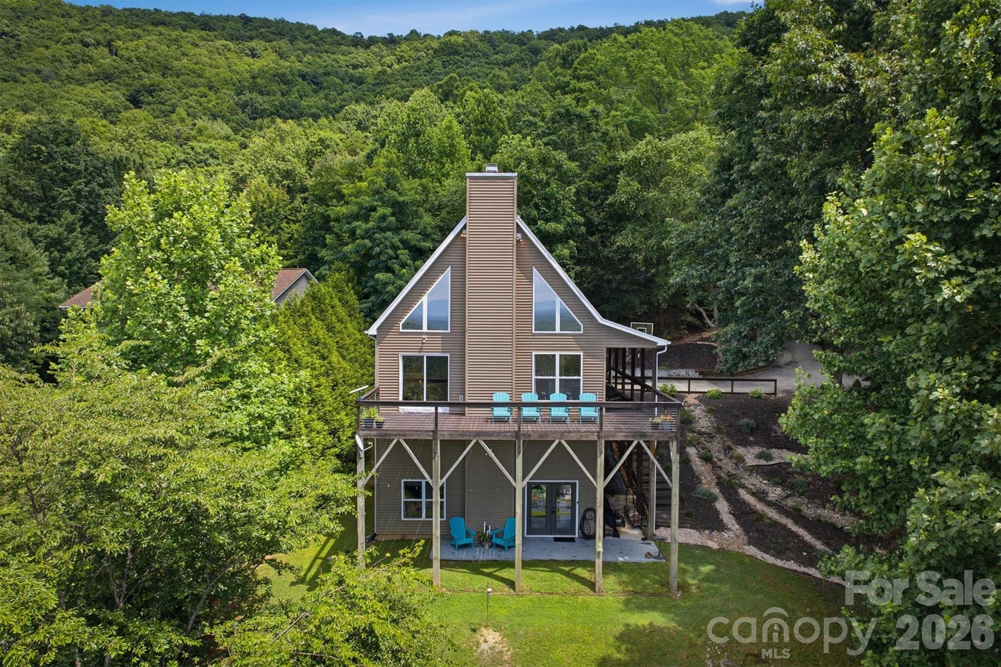 3381 Stones Throw Drive — Valdese