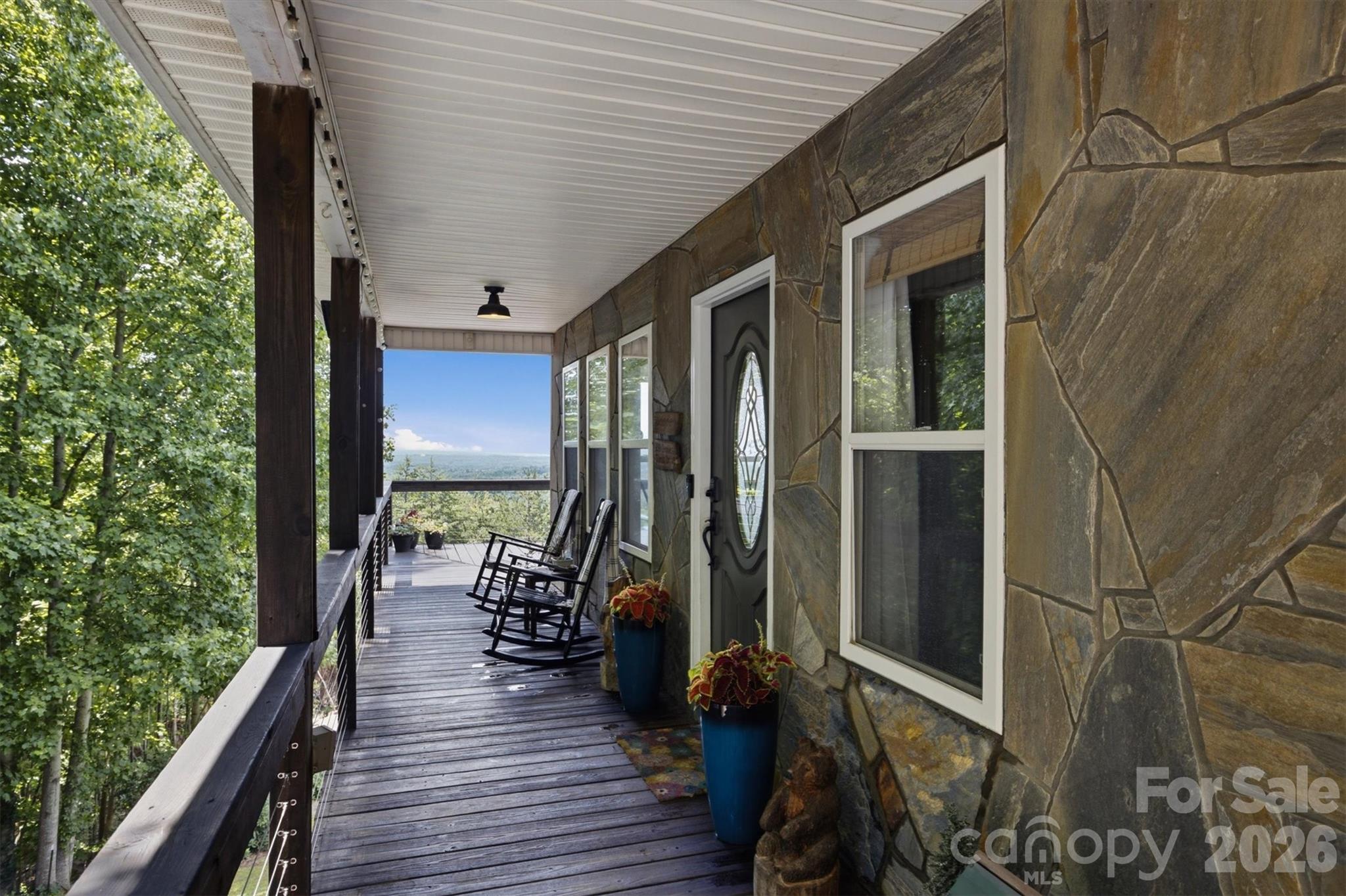 3381 Stones Throw Drive — Valdese