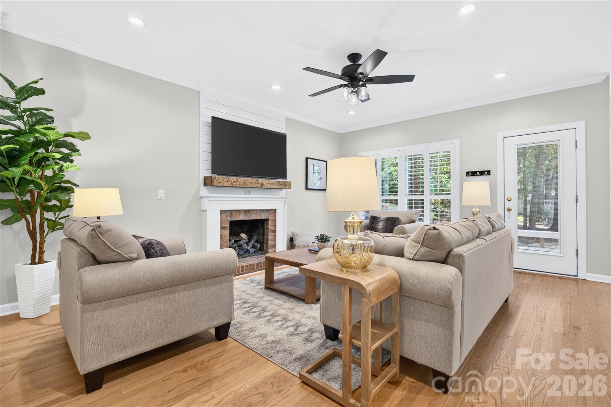 12700 Willow Grove Way — Huntersville