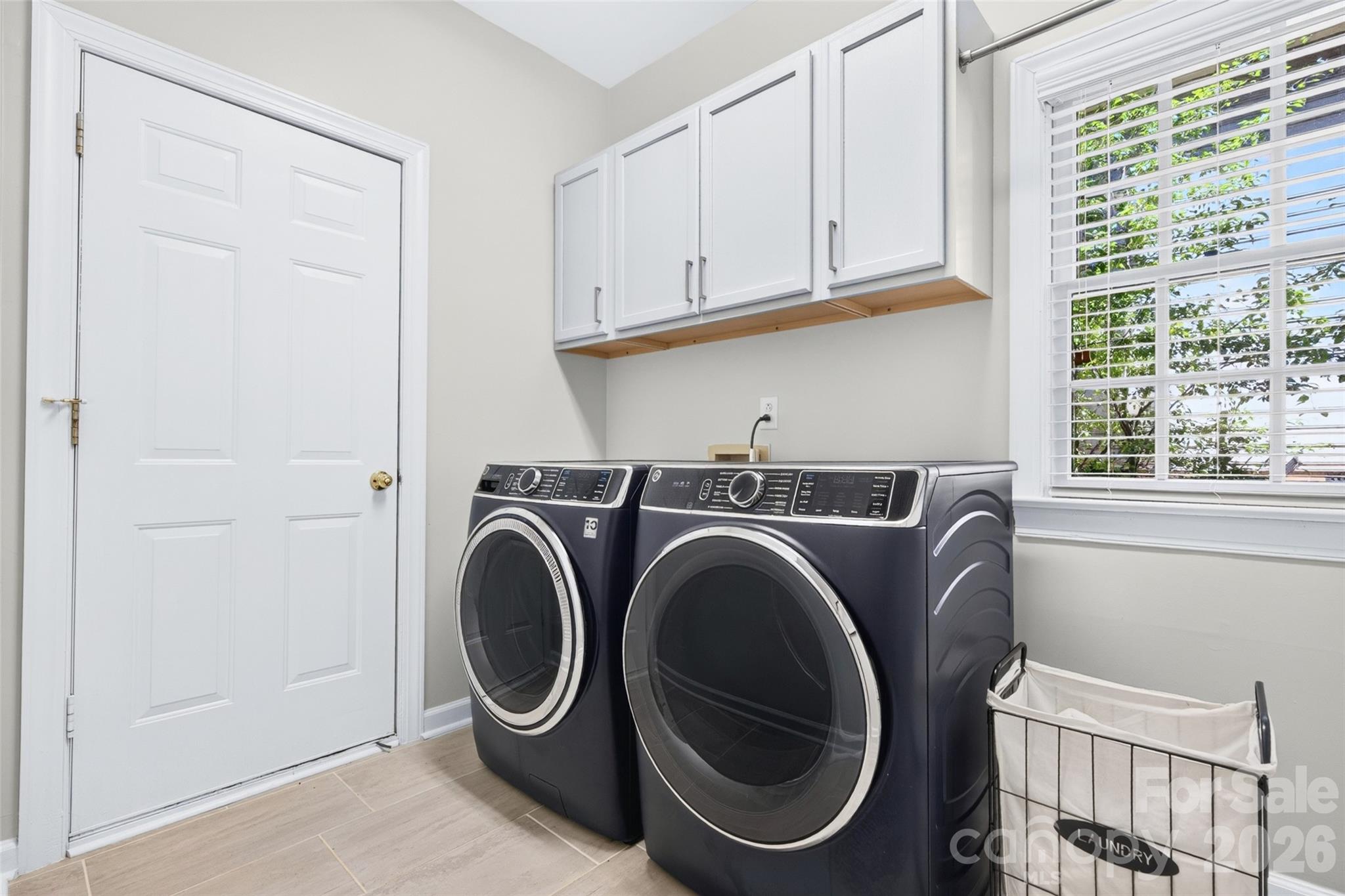 12700 Willow Grove Way — Huntersville