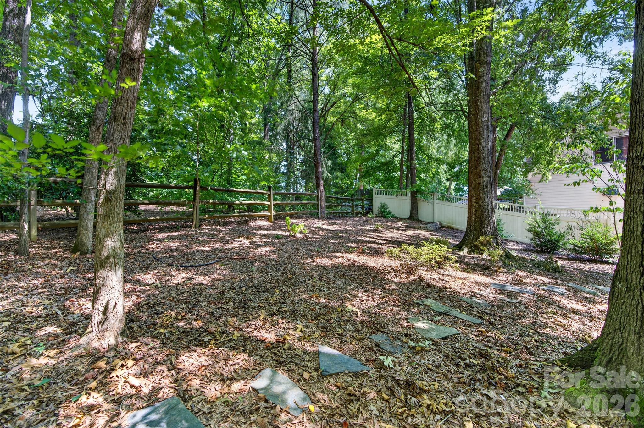 12700 Willow Grove Way — Huntersville