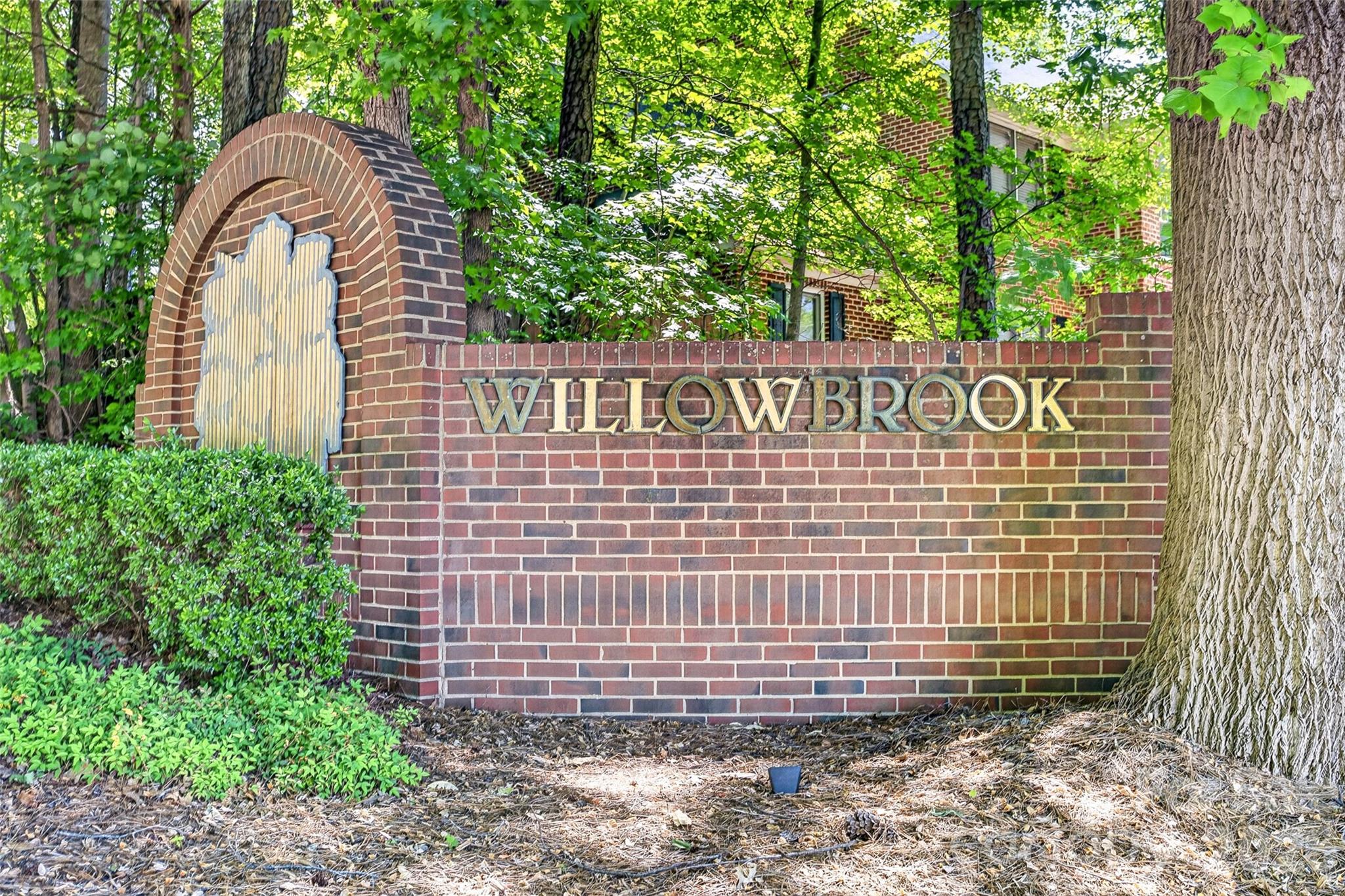 12700 Willow Grove Way — Huntersville